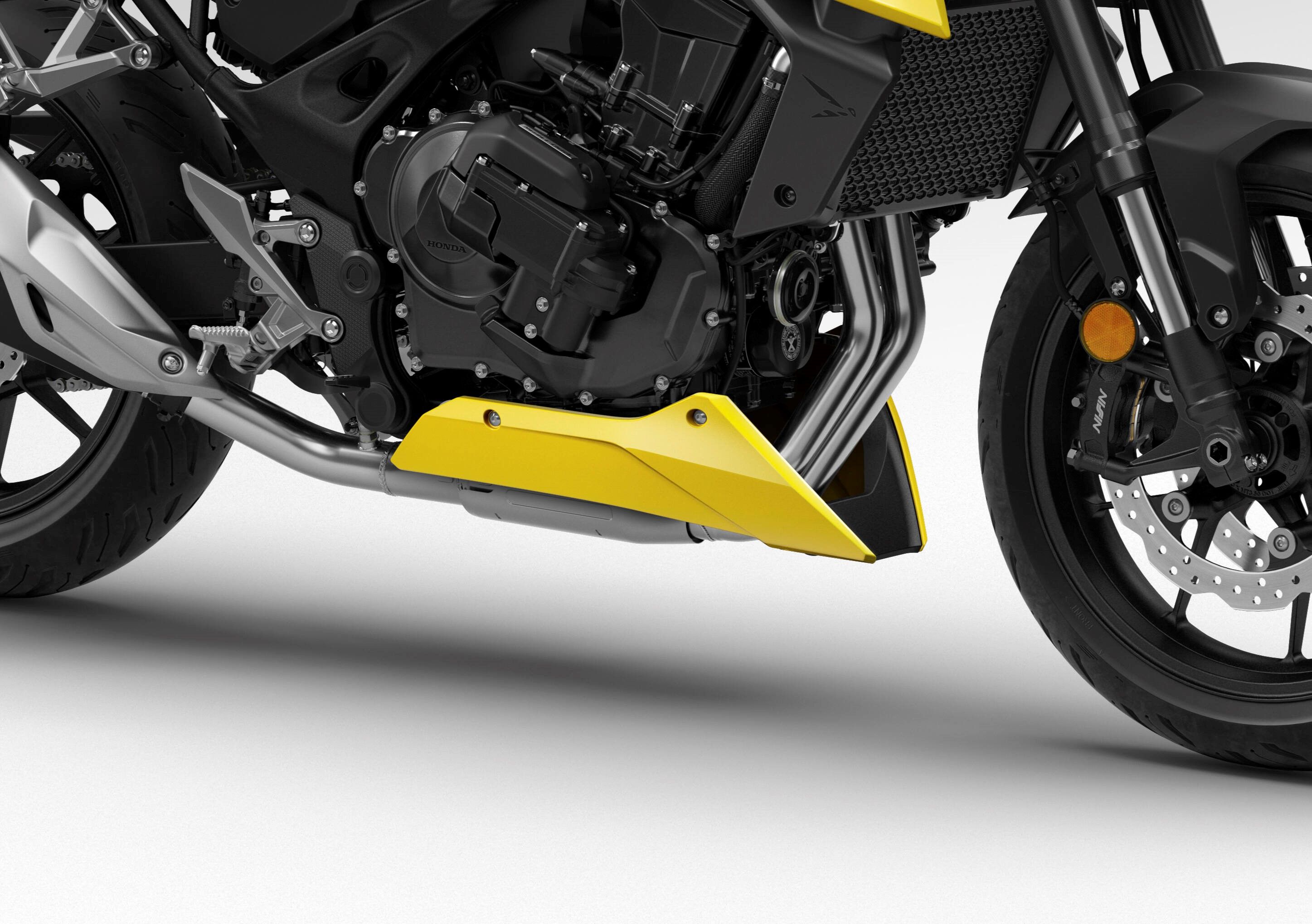 Fotos Honda Hornet 750  E-Clutch 2026