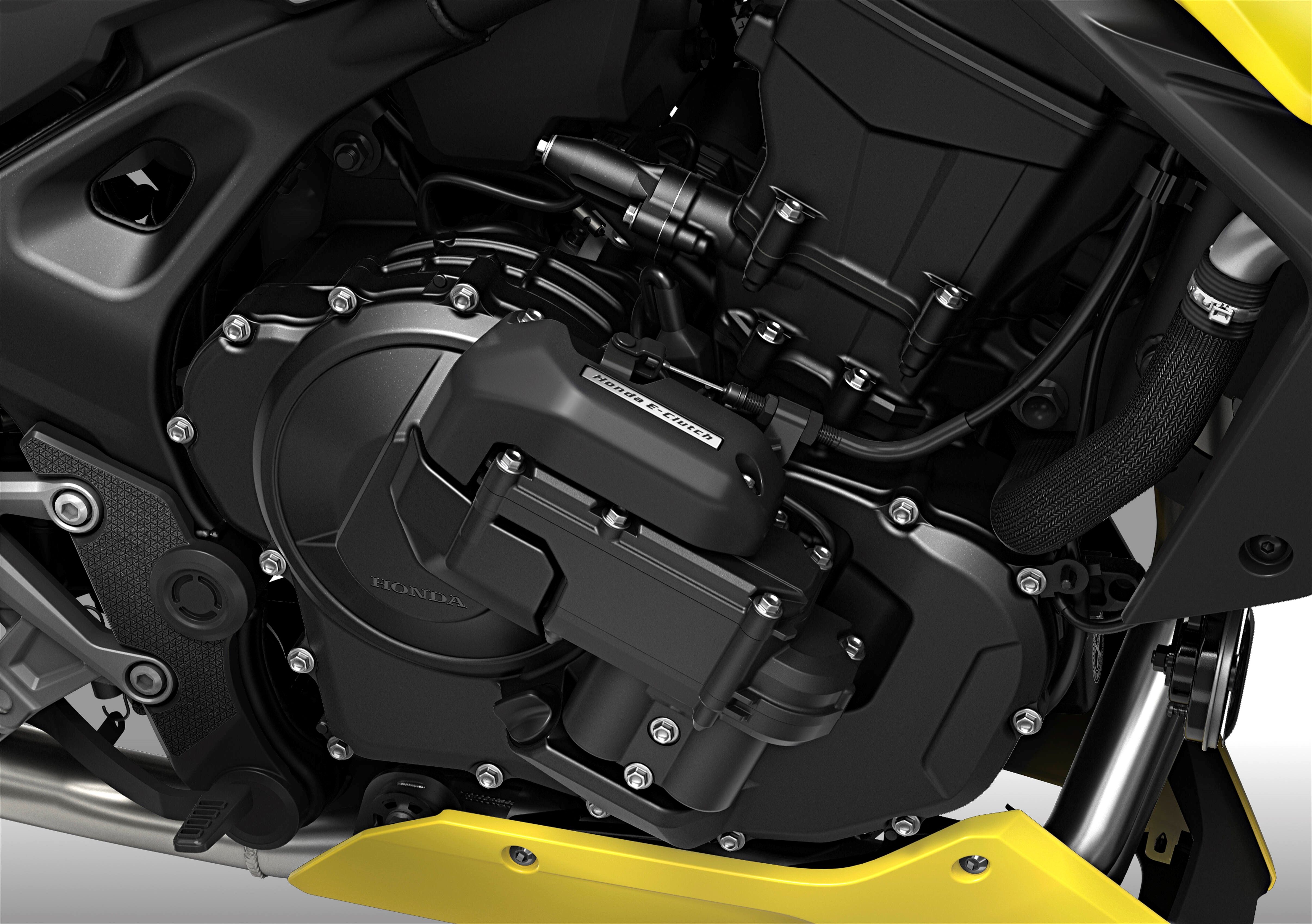 Fotos Honda Hornet 750  E-Clutch 2026