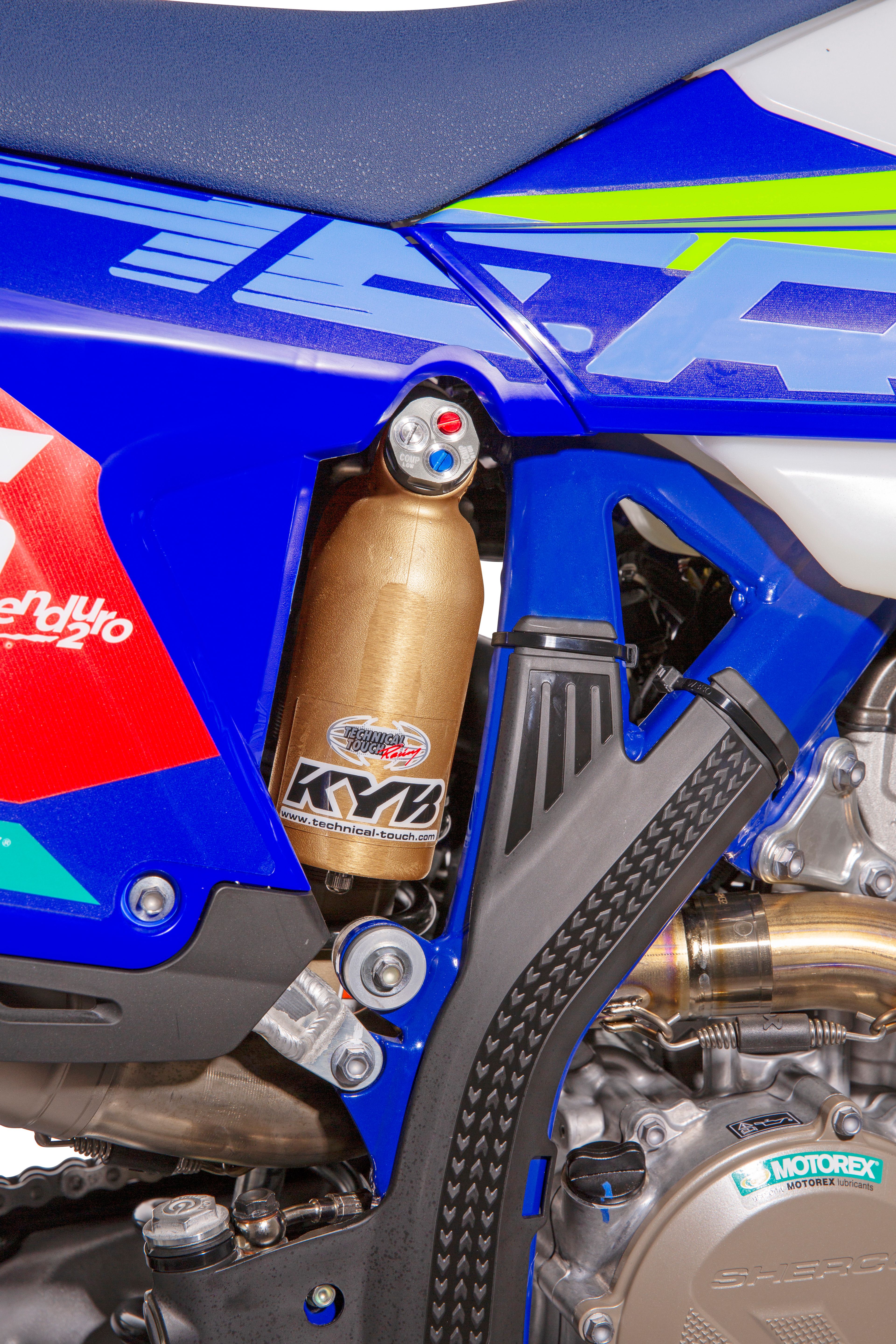 300 SEF ENDUROGP REPLICA (24)