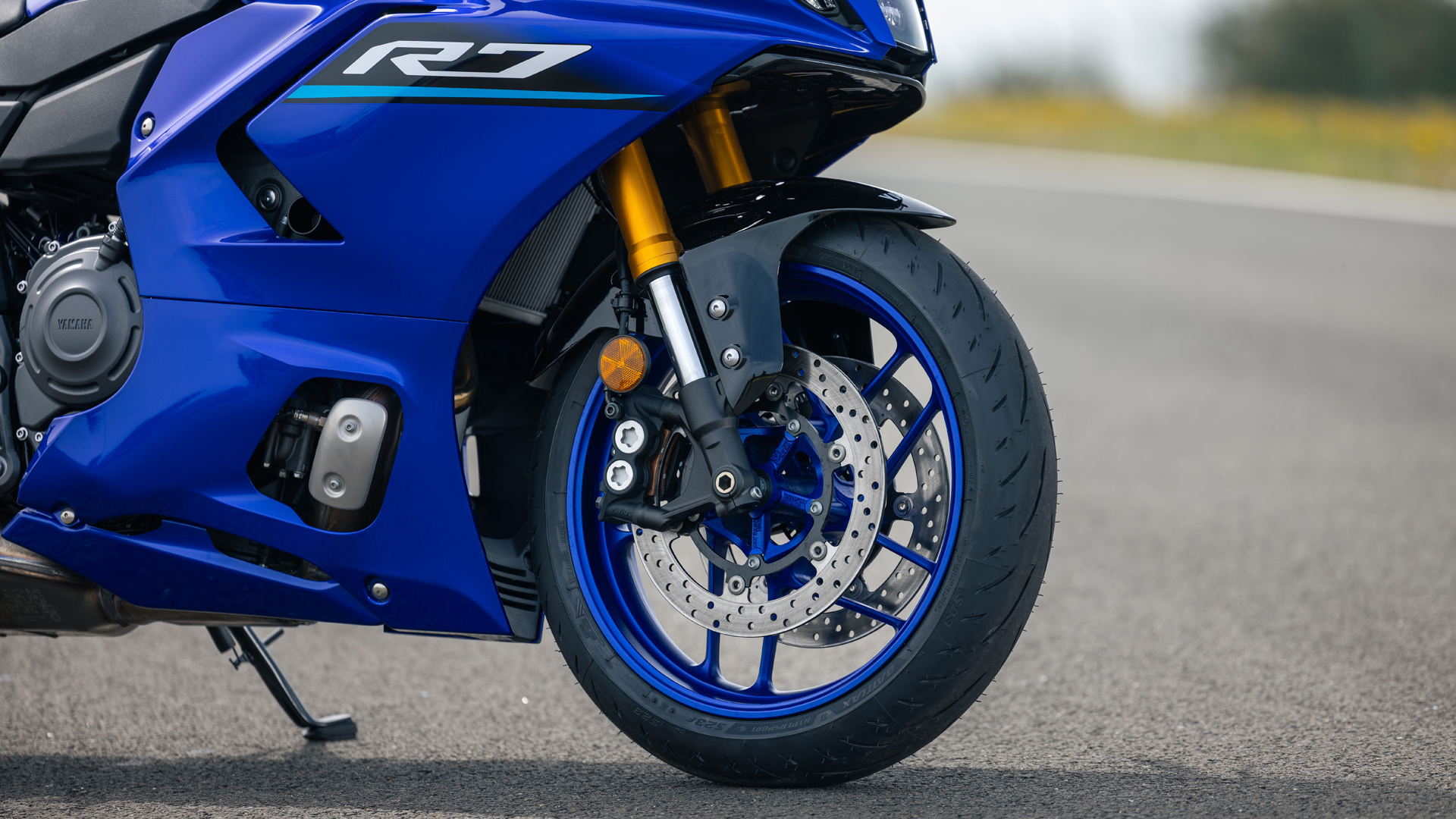 Yamaha R7 2026 Detalles (11)