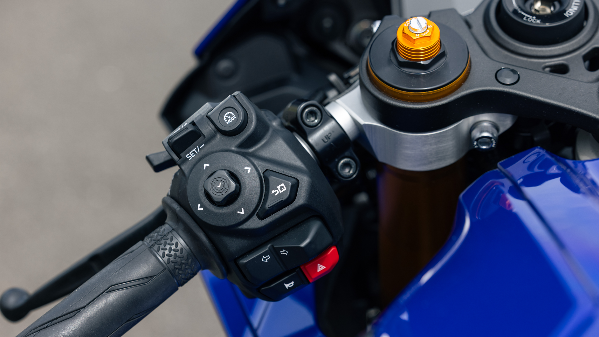 Yamaha R7 2026 Detalles (12)