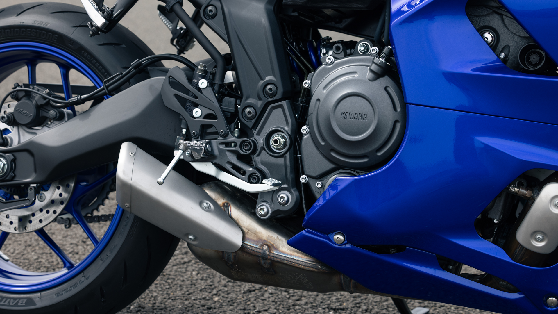 Yamaha R7 2026 Detalles (17)