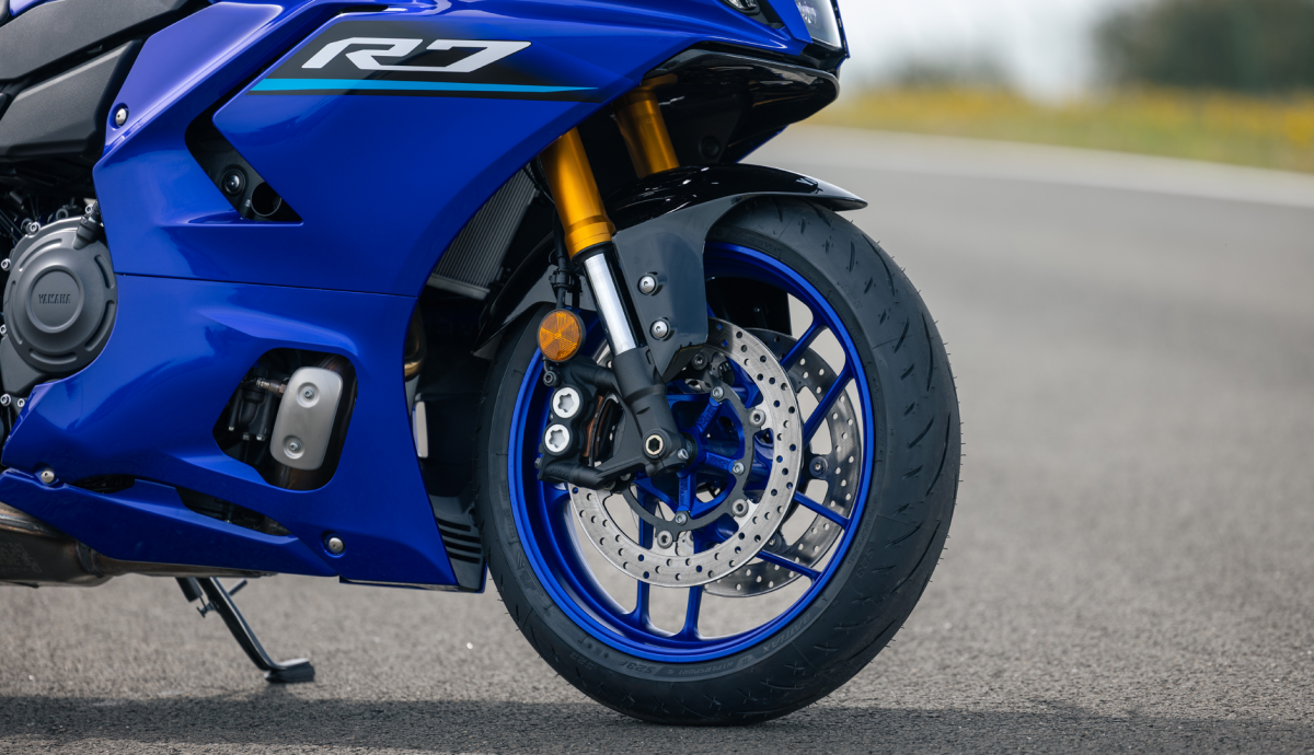 Yamaha R7 2026 Detalles (11)