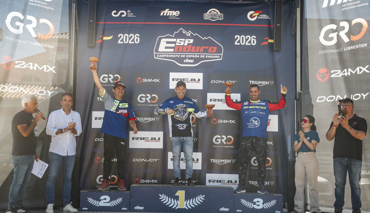 podium master45 260419 CEE Antas 3148