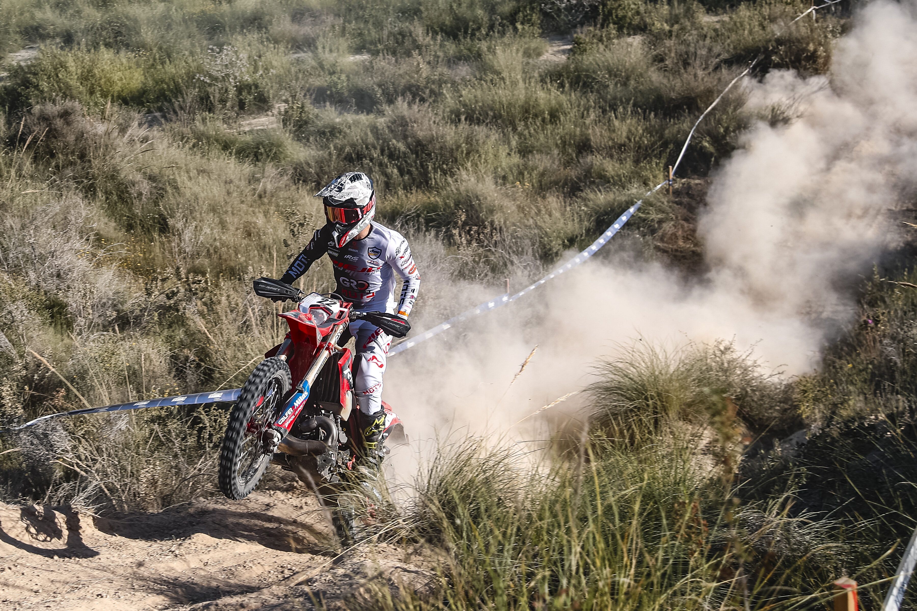 22 260419 CEE Antas 1935