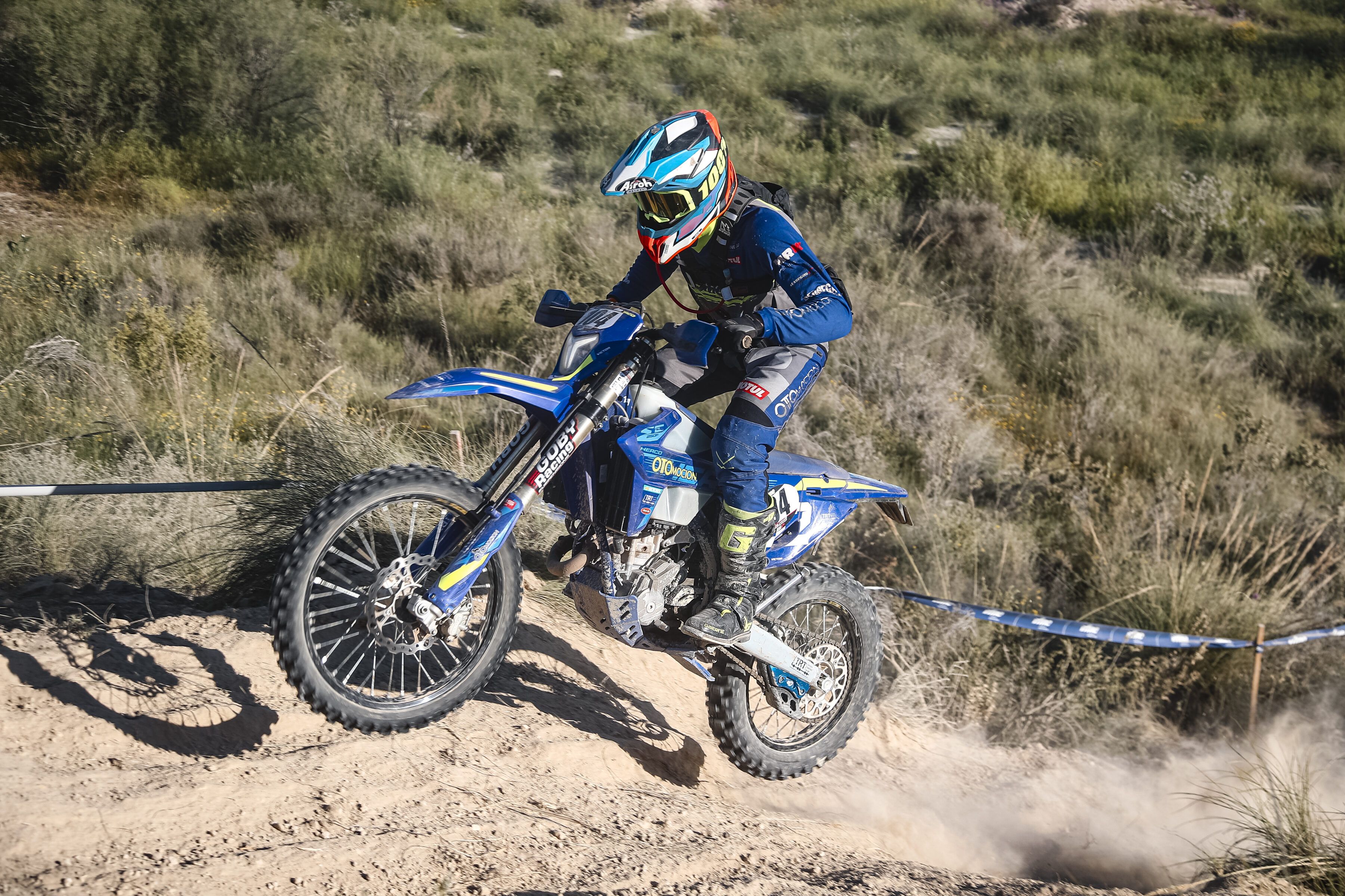 adrian rodriguez 260419 CEE Antas 2041