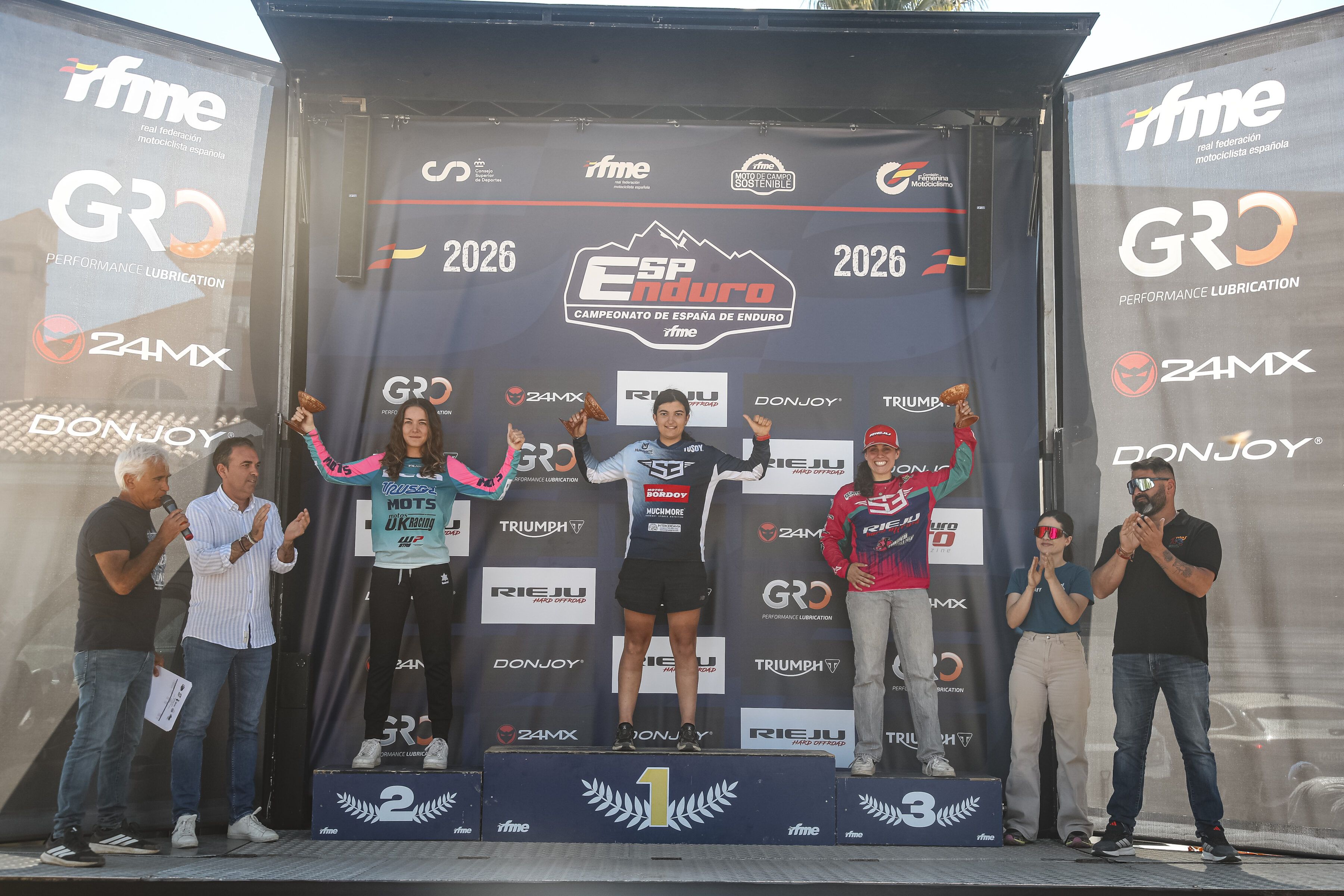 podium femenino 260419 CEE Antas 3160