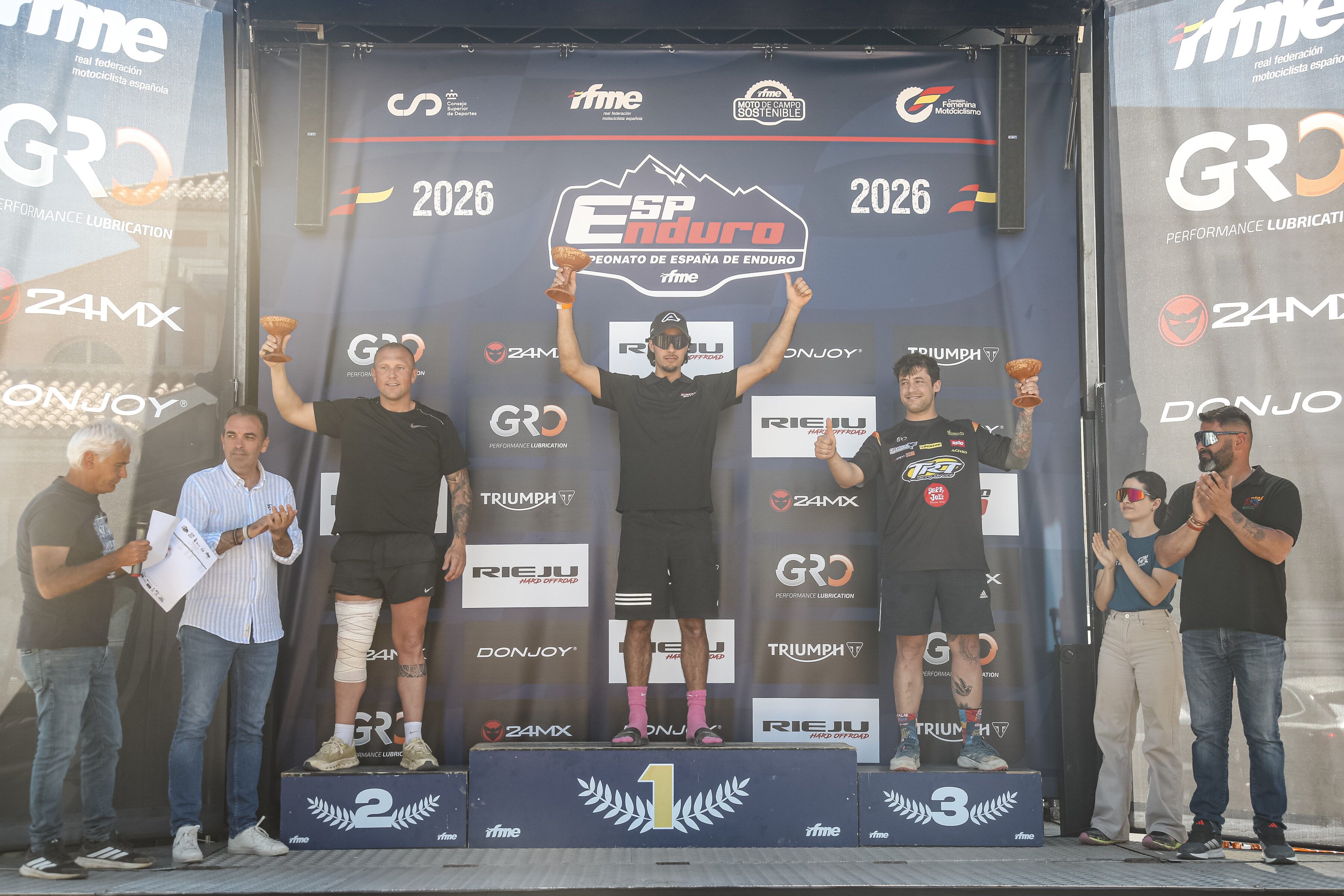 podium sb4t 260419 CEE Antas 3197