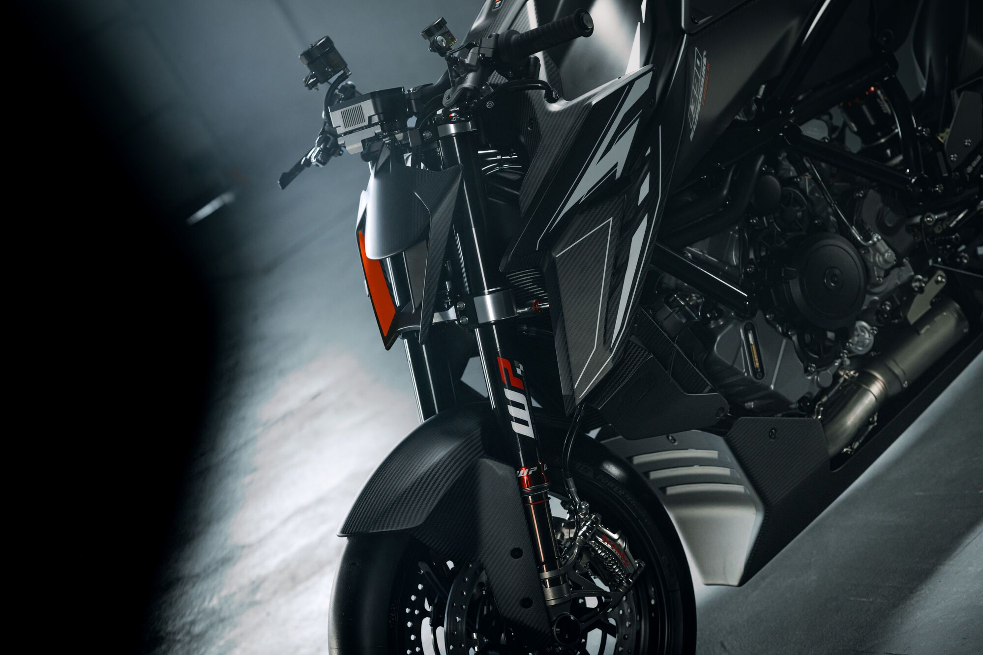 KTM 1390 SUPER DUKE RR  TRACK 2026 Detalles (4)