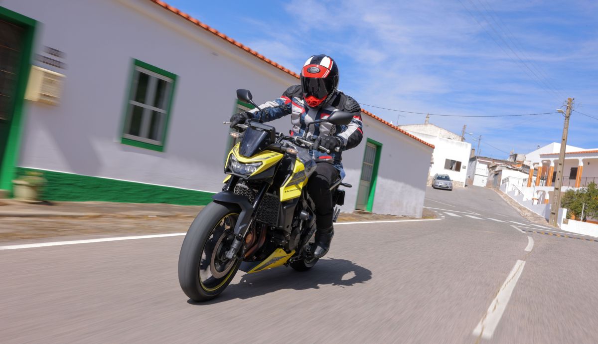 232993 Honda Hornet CB750 E Clutch YM26 1536 JPG