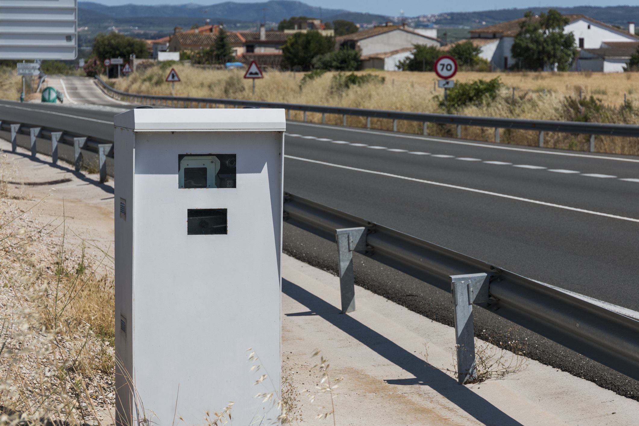 Estas son las carreteras donde más se multa en España (Foto: iStock)