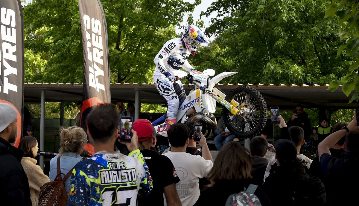 Billy Bolt   Husqvarna Factory Racing   2026 FIM Hard Enduro World Championship   Round 2, Extreme XL Lagares 1