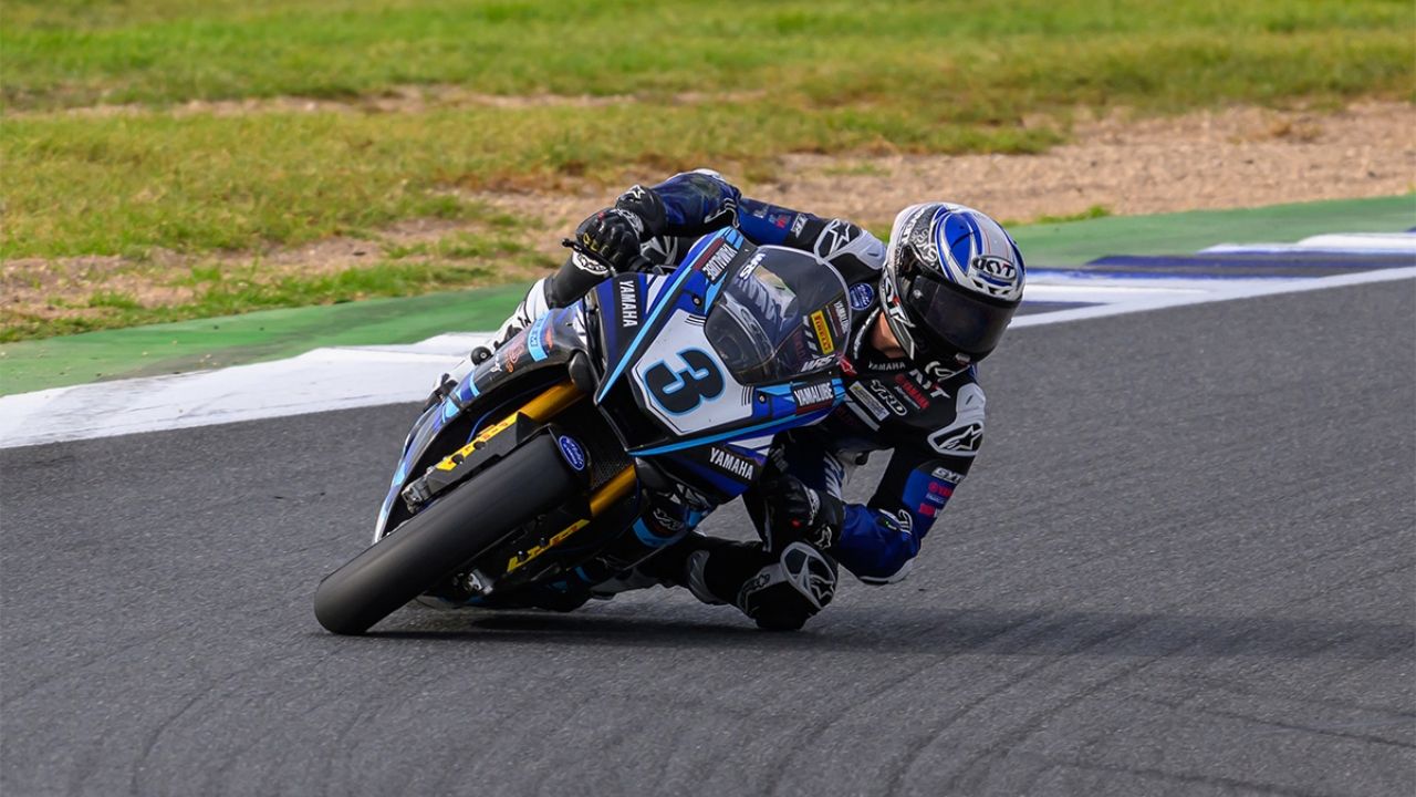 Cameron Dunker ha logrado su primera victoria en el Australian Superbike