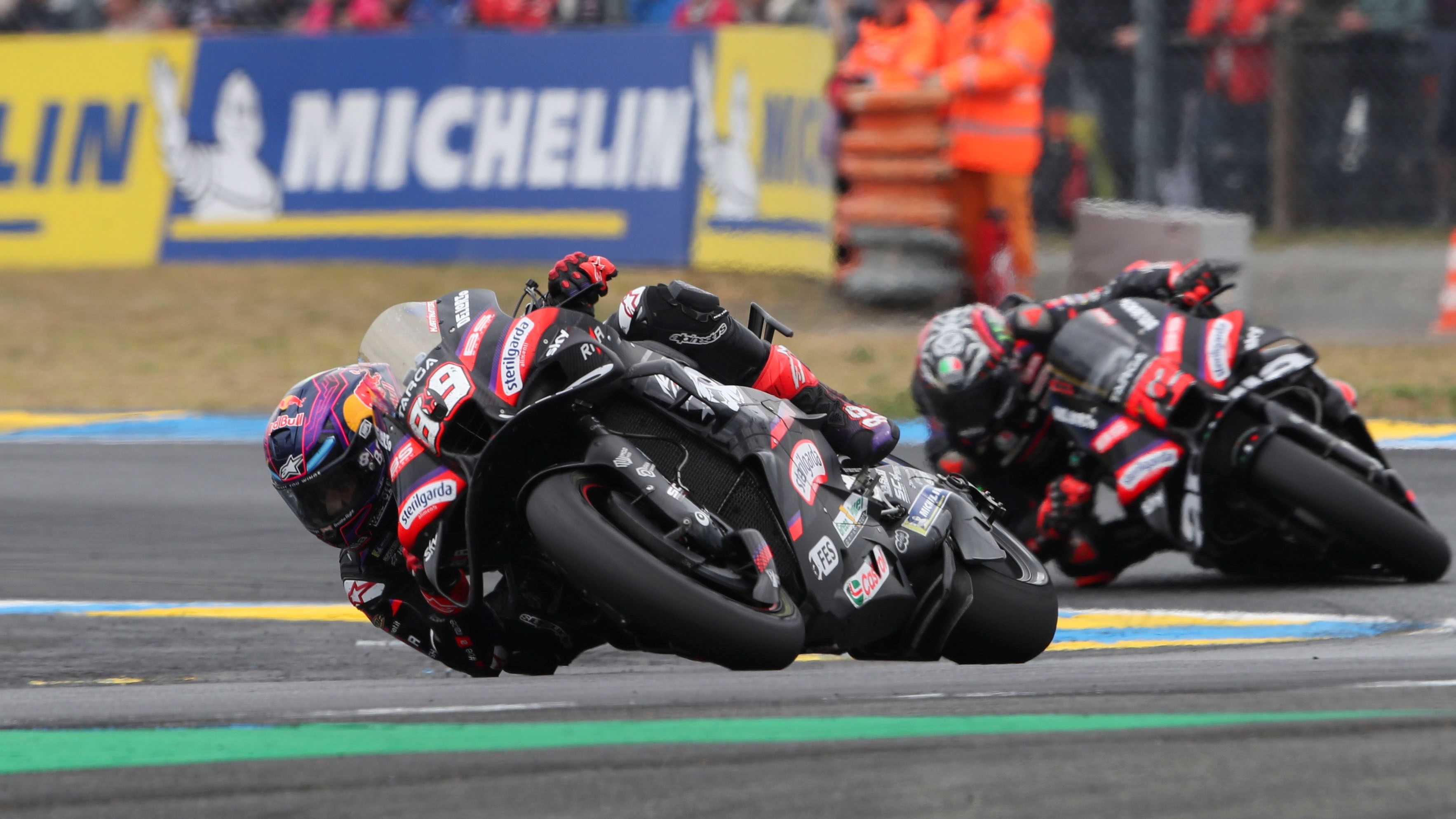 Jorge Martín acecha a Marco Bezzecchi en la clasificación de MotoGP 2026 tras ganar en Le Mans