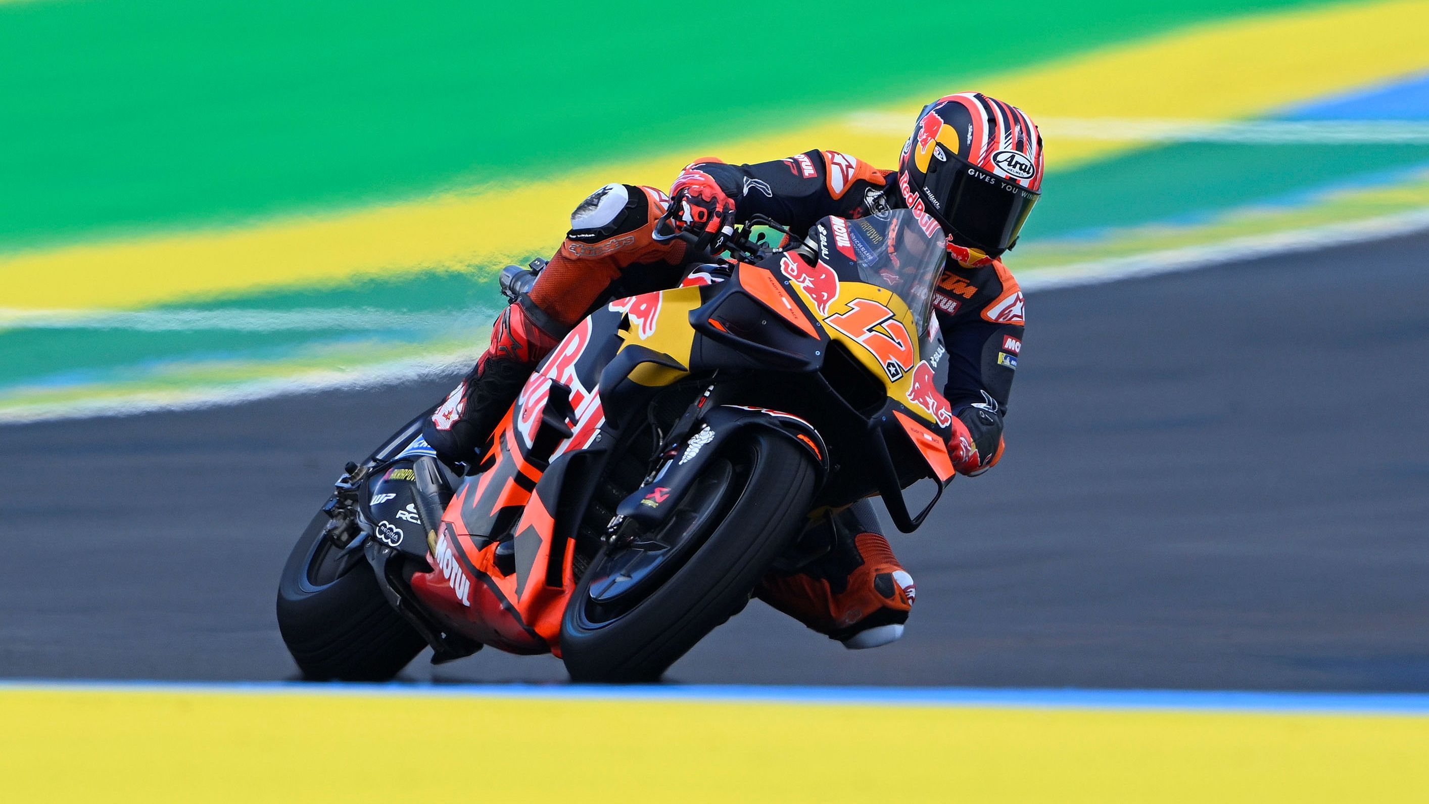 Maverick Viñales no completa un GP desde Brasil
