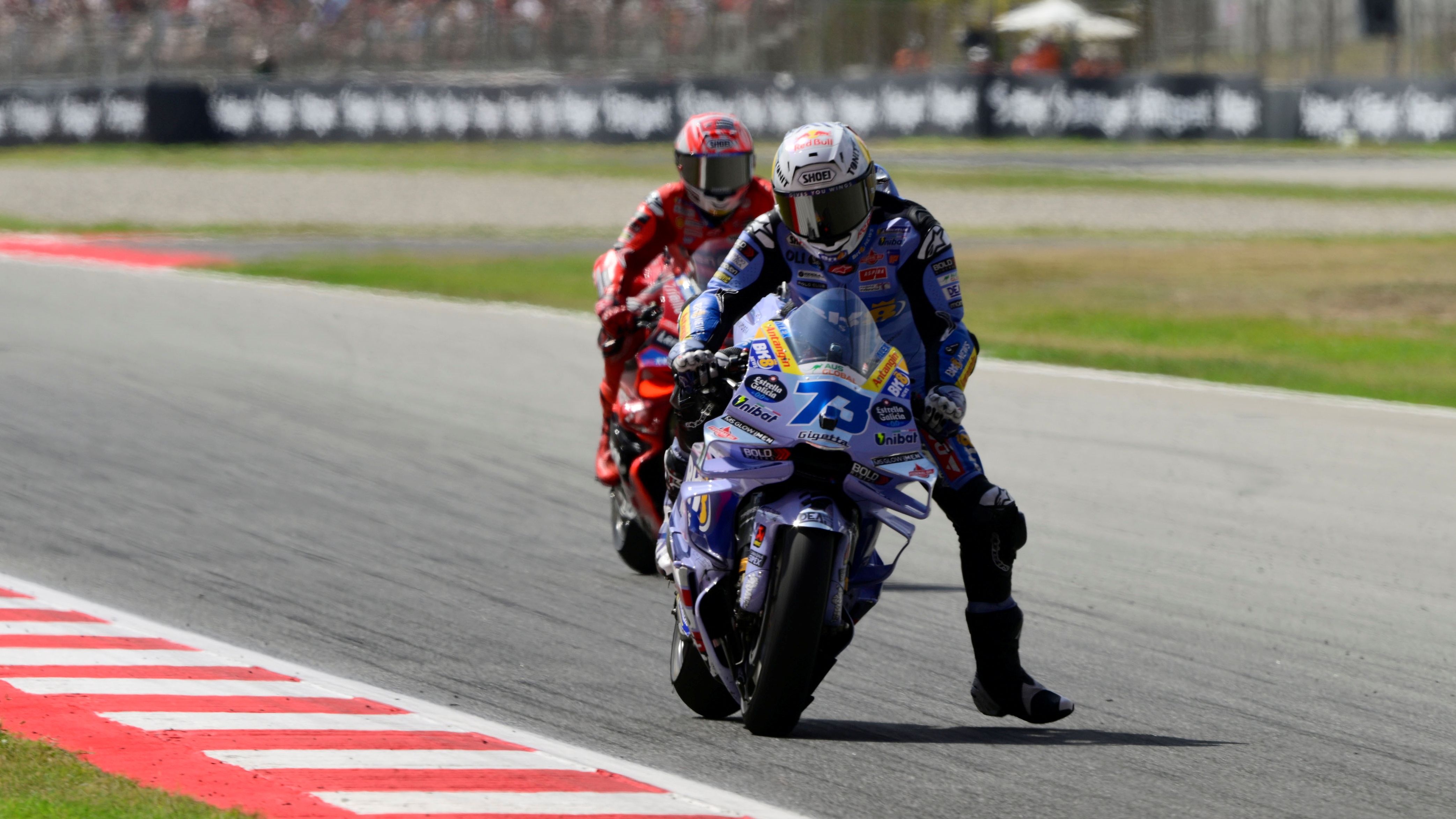 Álex Márquez se llevó la victoria en la carrera MotoGP el año pasado en Catalunya