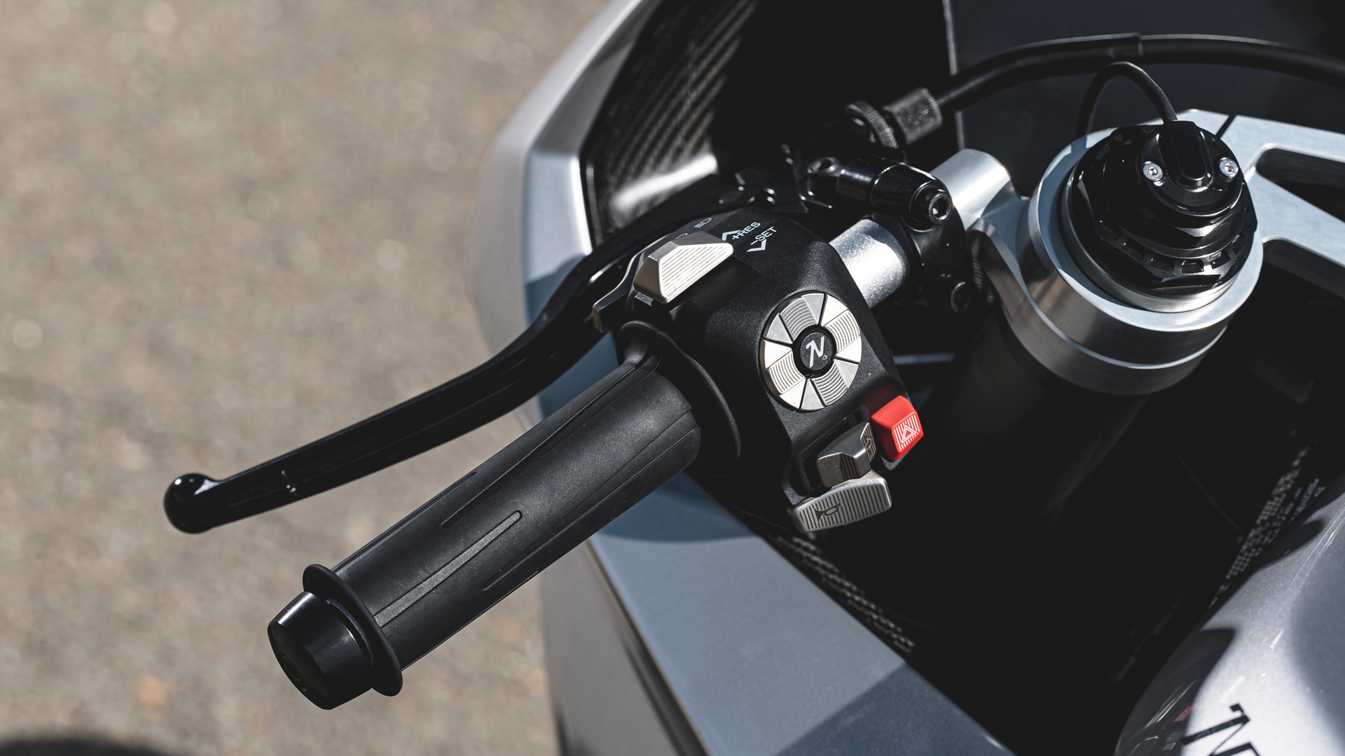 Norton ManxR 2026 Detailes (27)