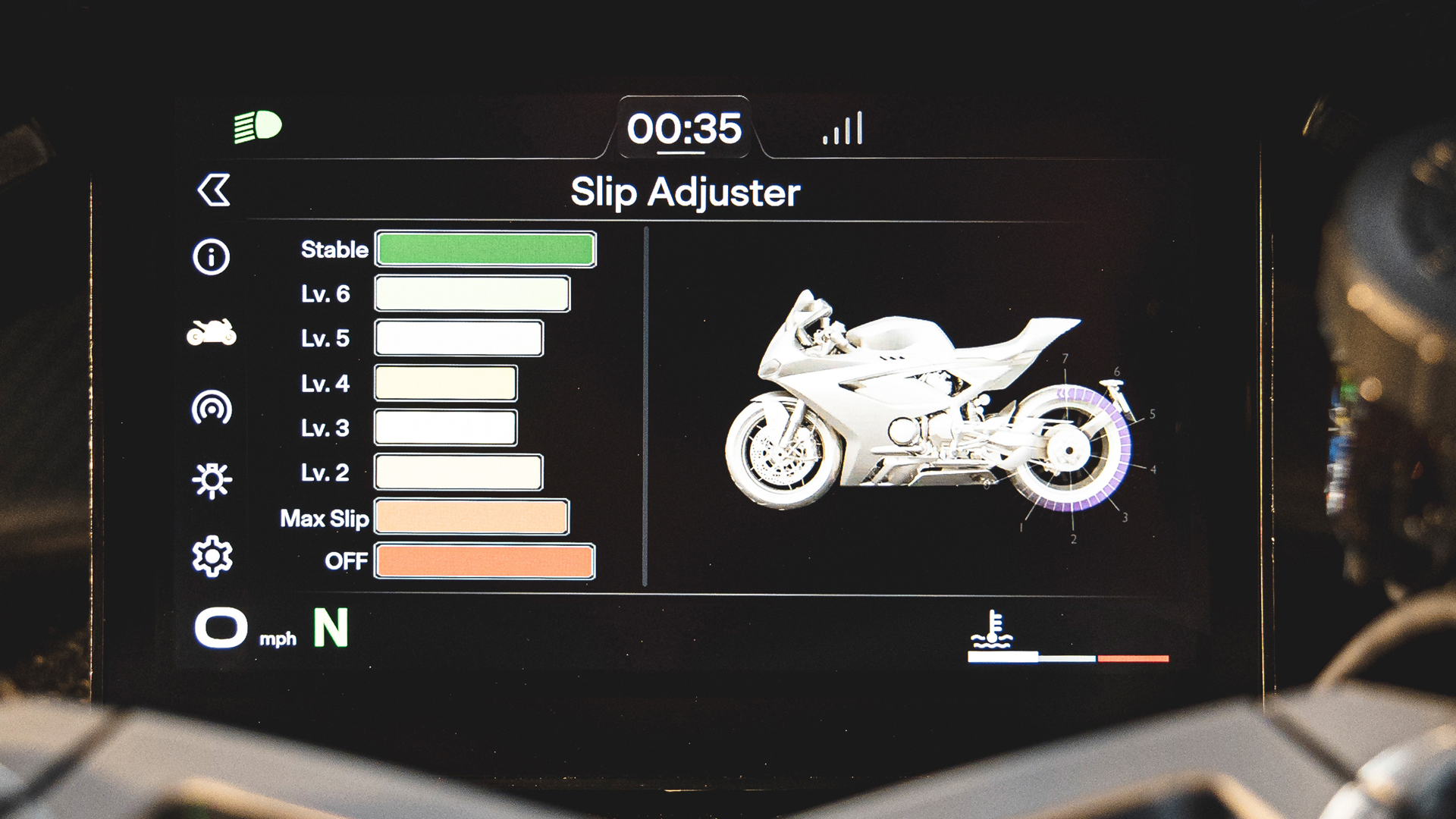 Norton ManxR 2026 Detailes (82)