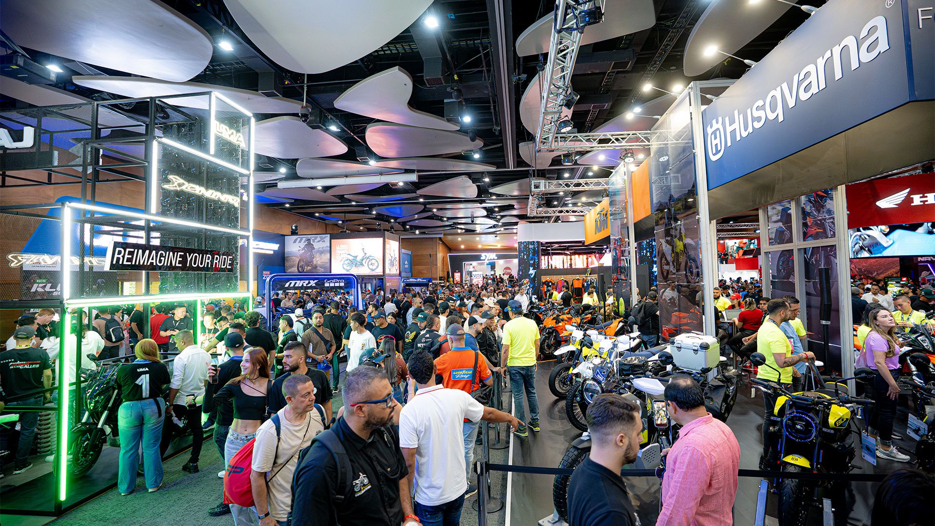 Medellín acoge una nueva edición histórica de la Feria de las 2 Ruedas