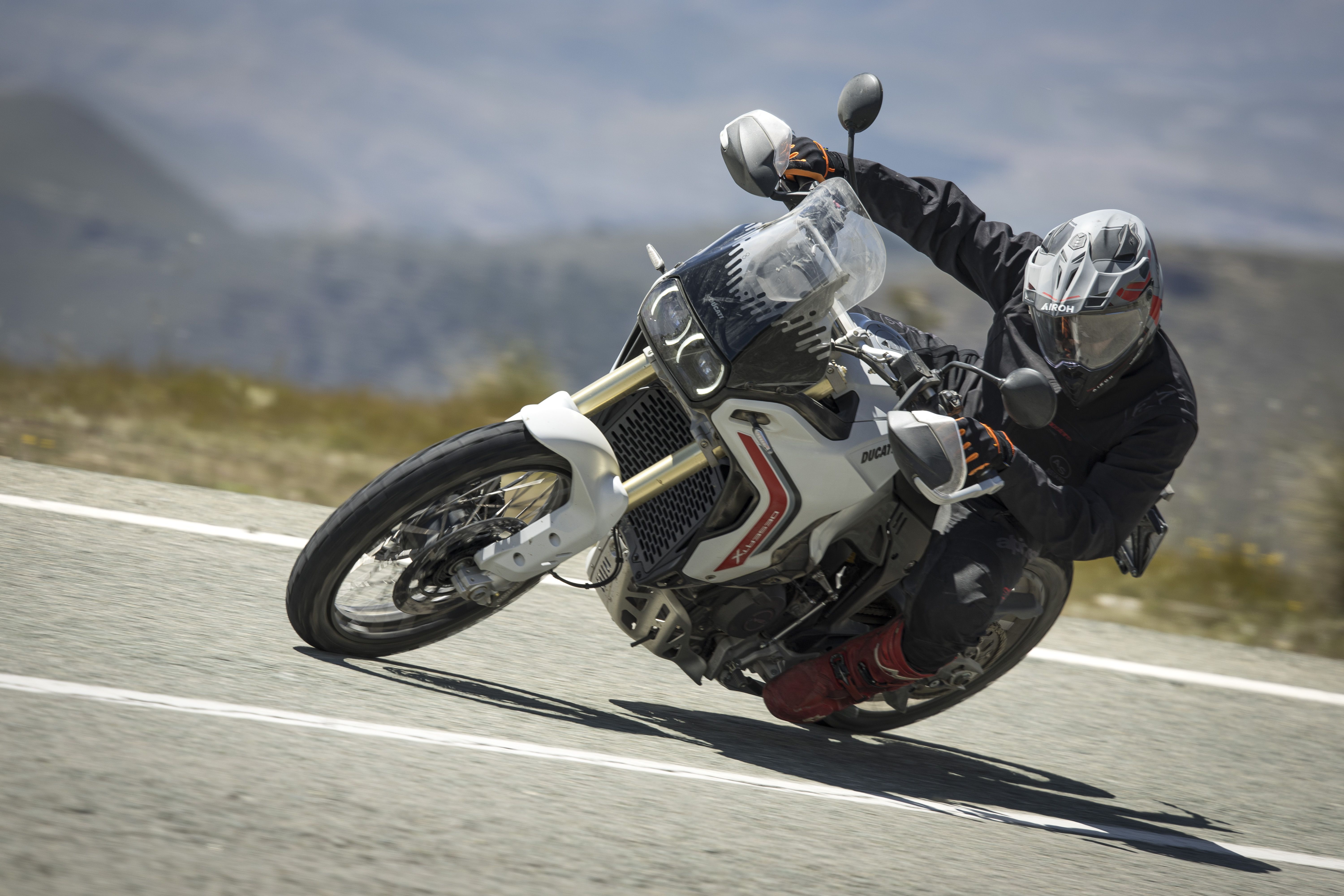 Fotos Ducati DesertX 2026