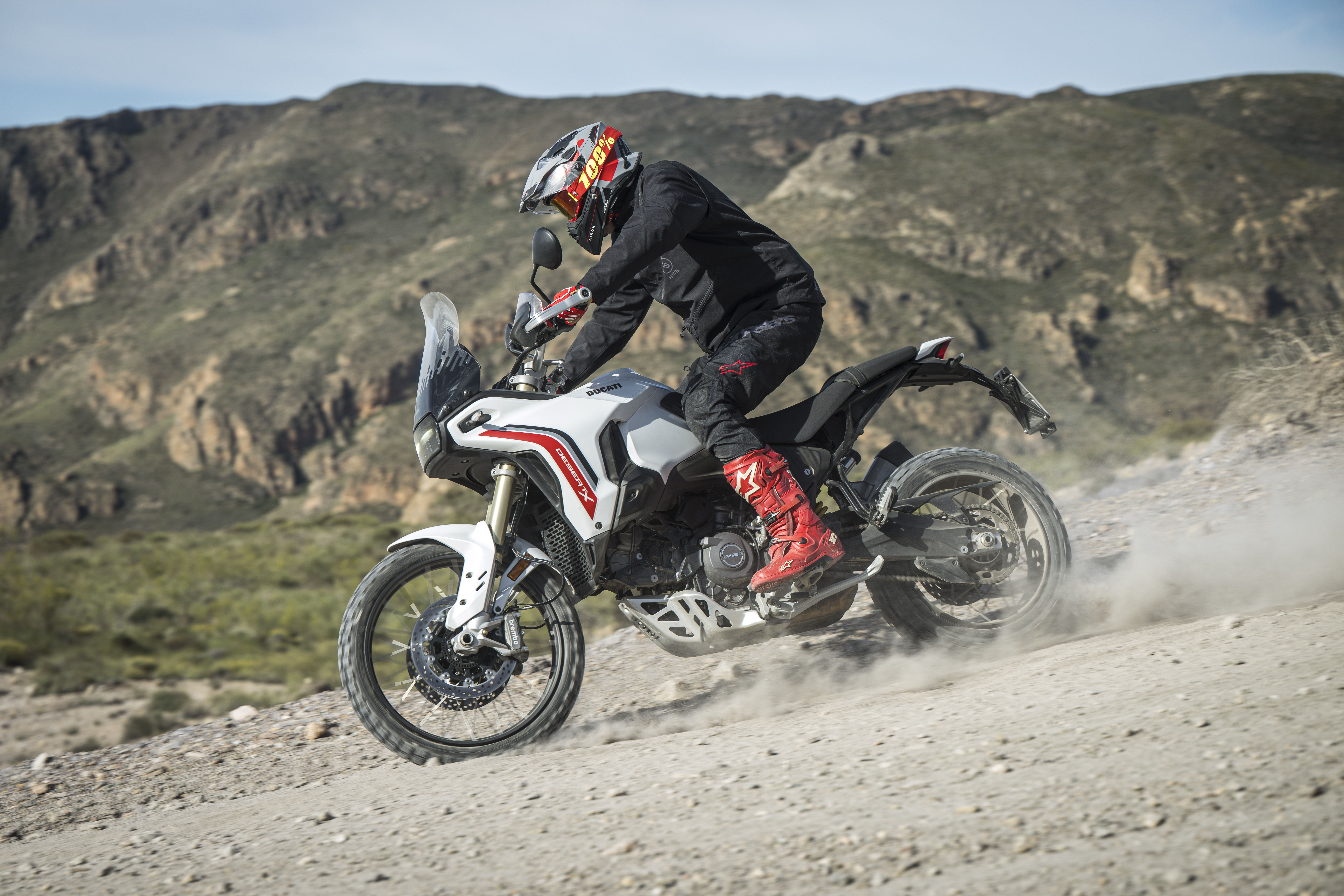 Fotos Ducati DesertX 2026