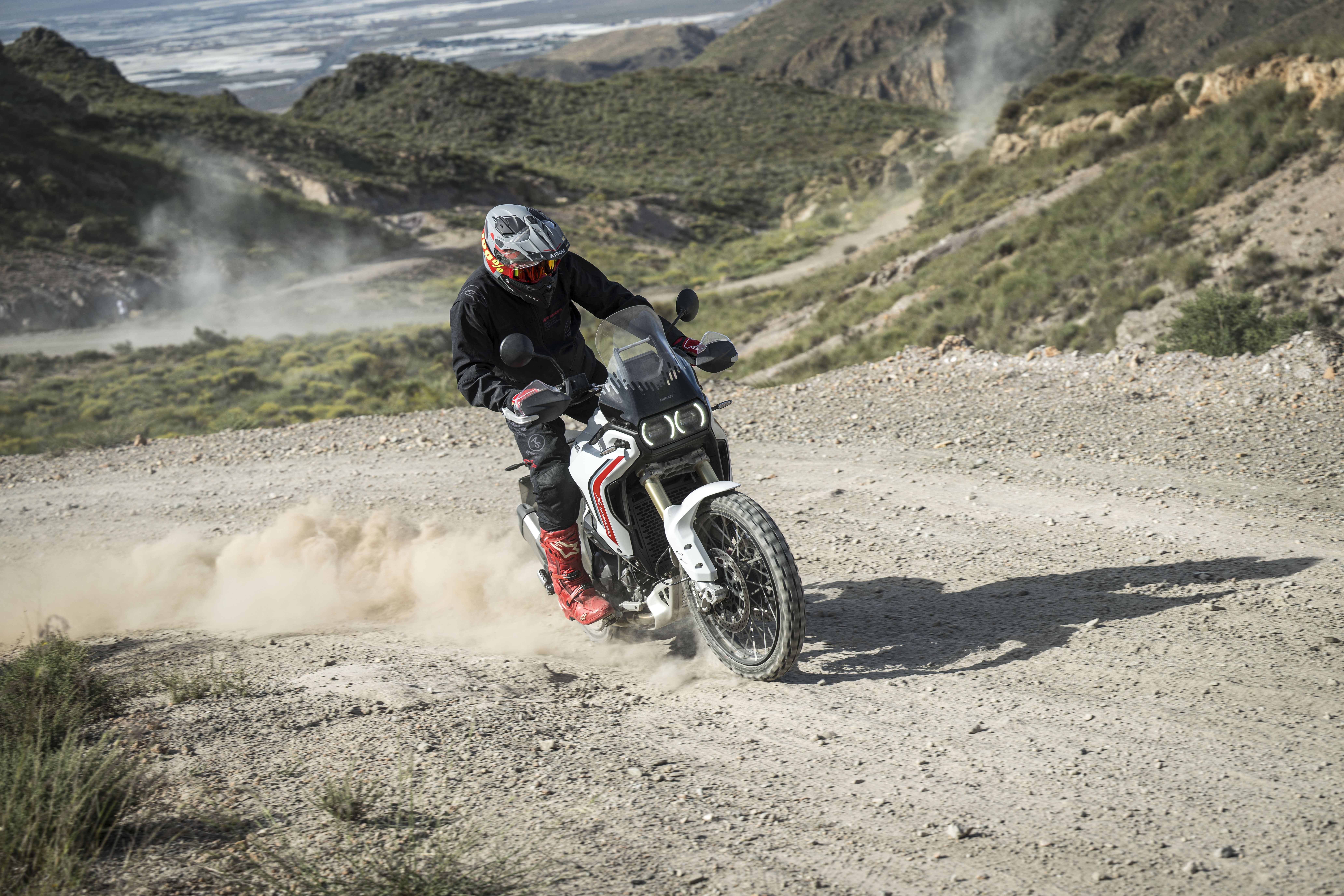 Fotos Ducati DesertX 2026