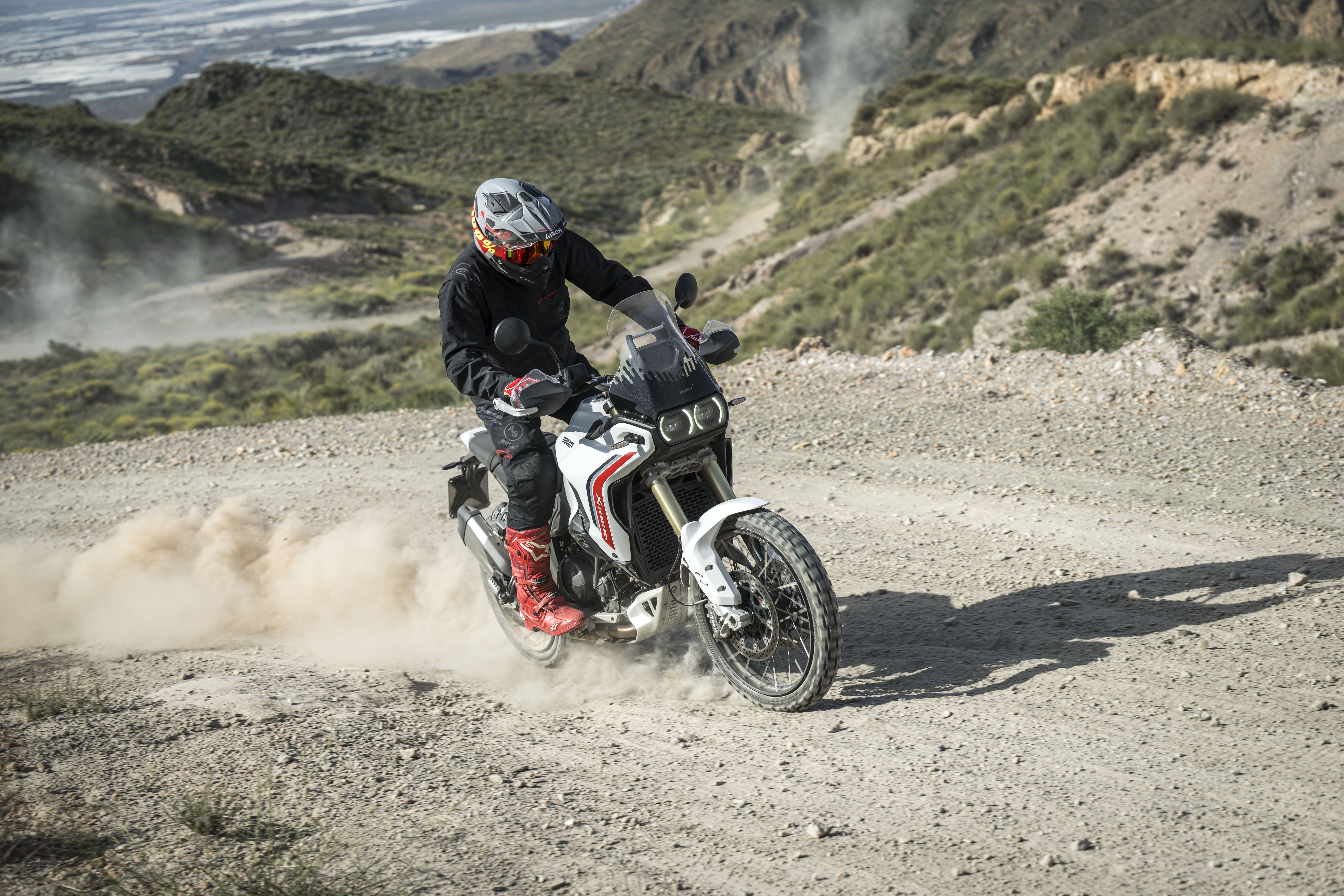 Fotos Ducati DesertX 2026