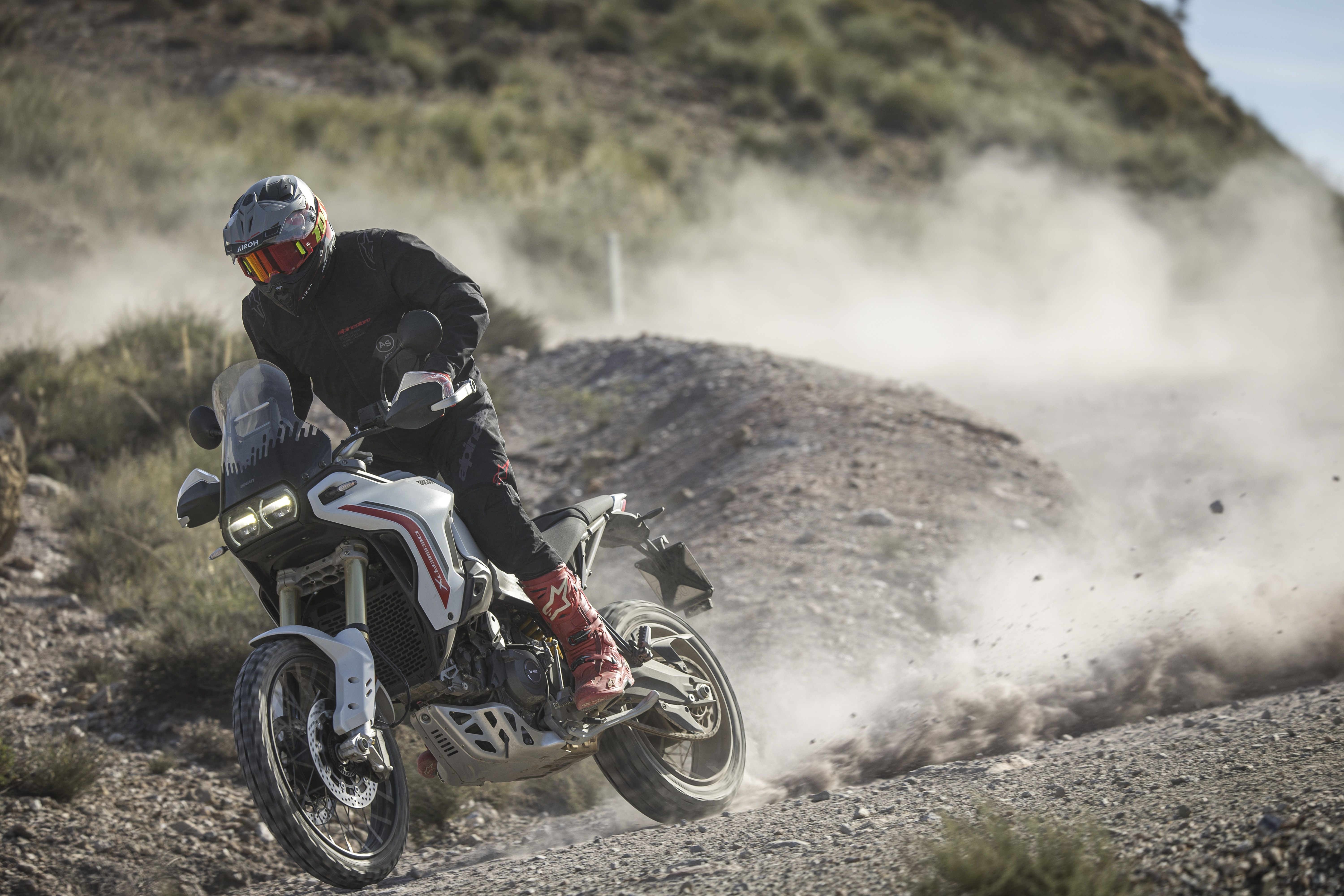 Fotos Ducati DesertX 2026