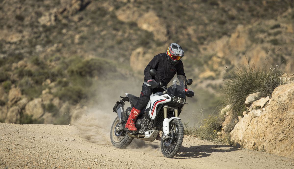 Fotos Ducati DesertX 2026