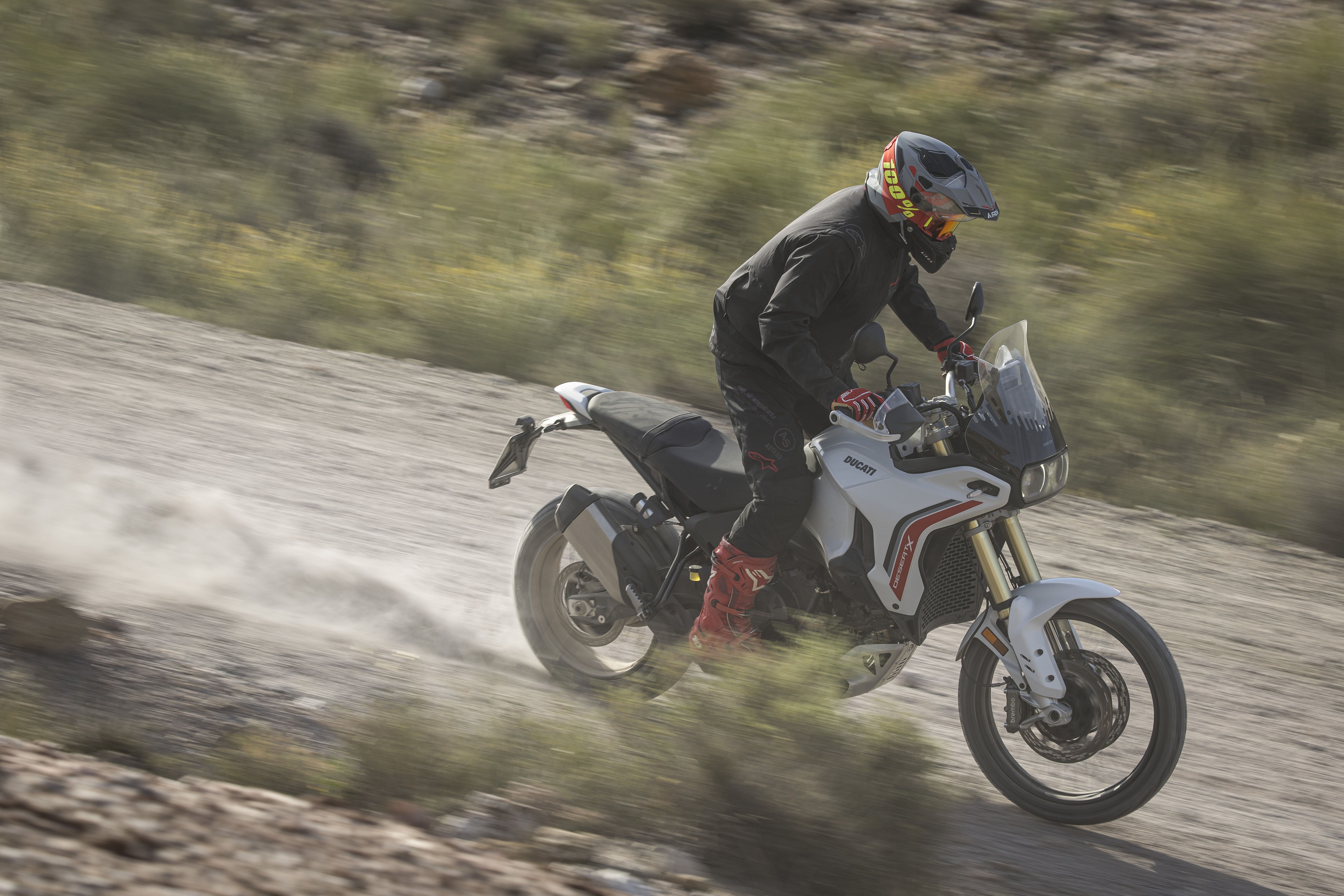 Fotos Ducati DesertX 2026