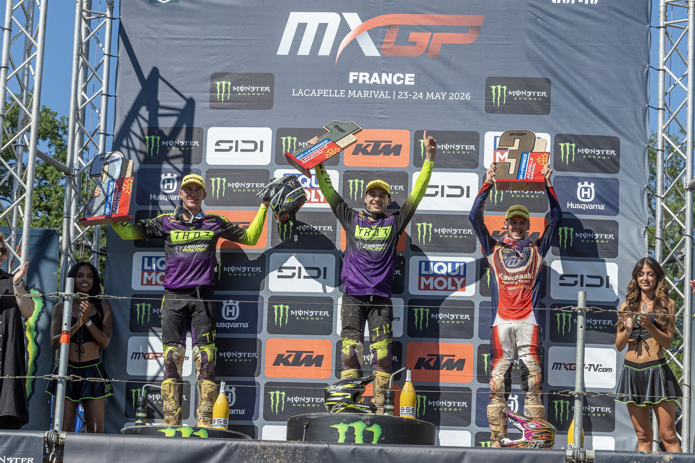 Fotos Guillem Farrés (Triumph) conquista su primera victoria mundialista en MX2