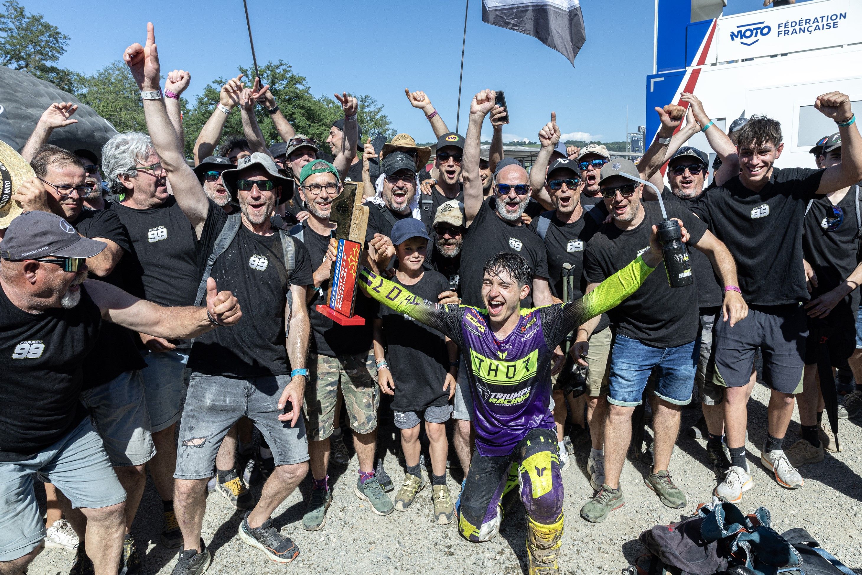 Fotos Guillem Farrés (Triumph) conquista su primera victoria mundialista en MX2
