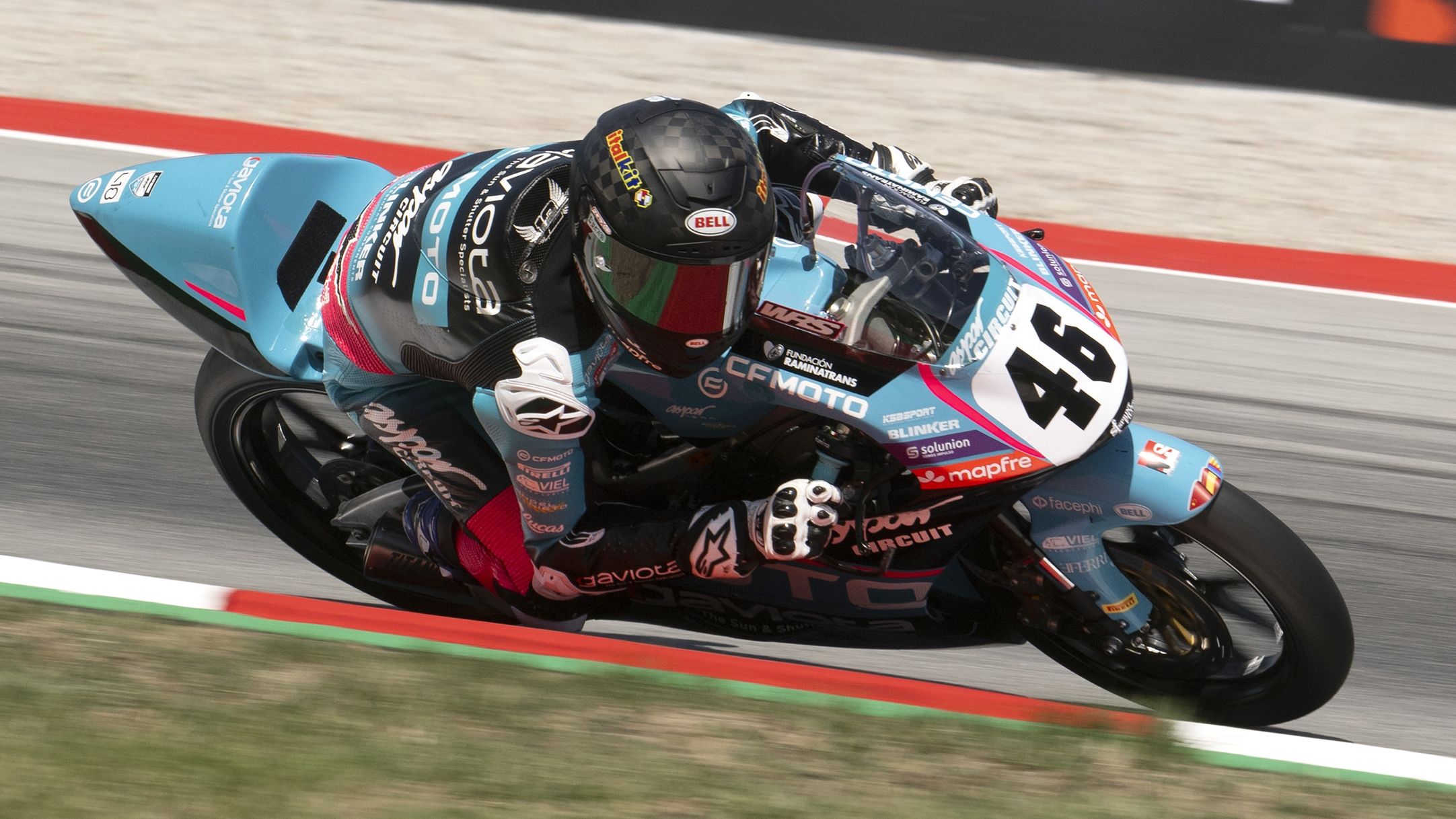 Álvaro Lucas ganó la primera carrera de la renombrada Moto4 European Cup
