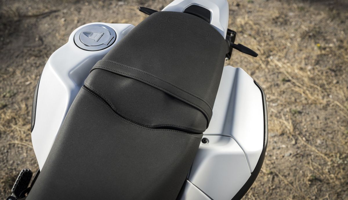 Fotos Ducati DesertX 2026