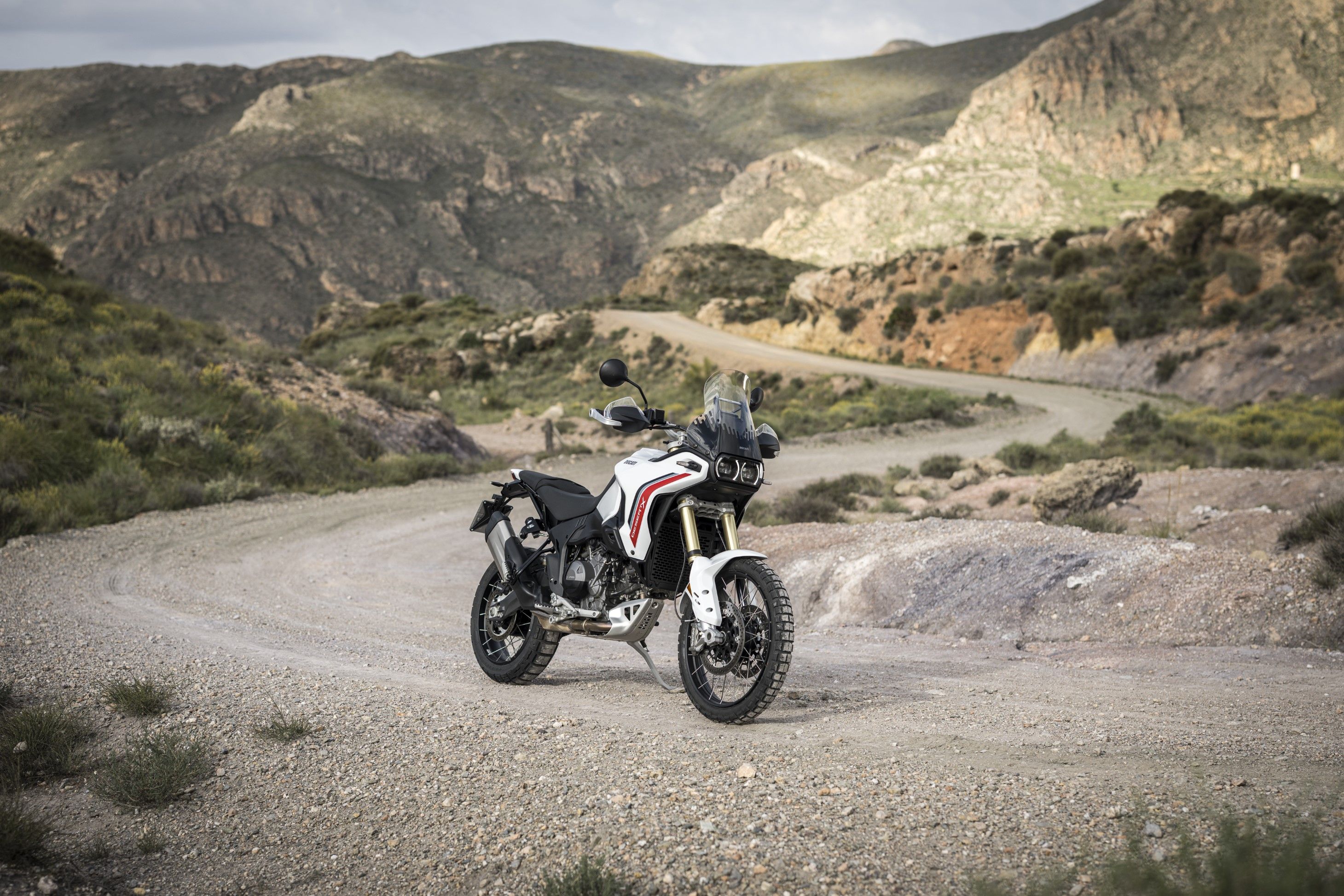 Fotos Ducati DesertX 2026