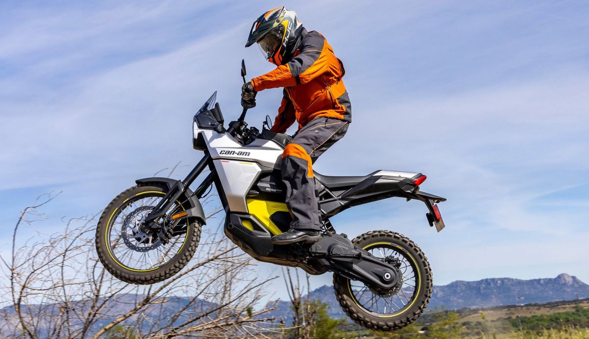 Moto Verde 560 (2)