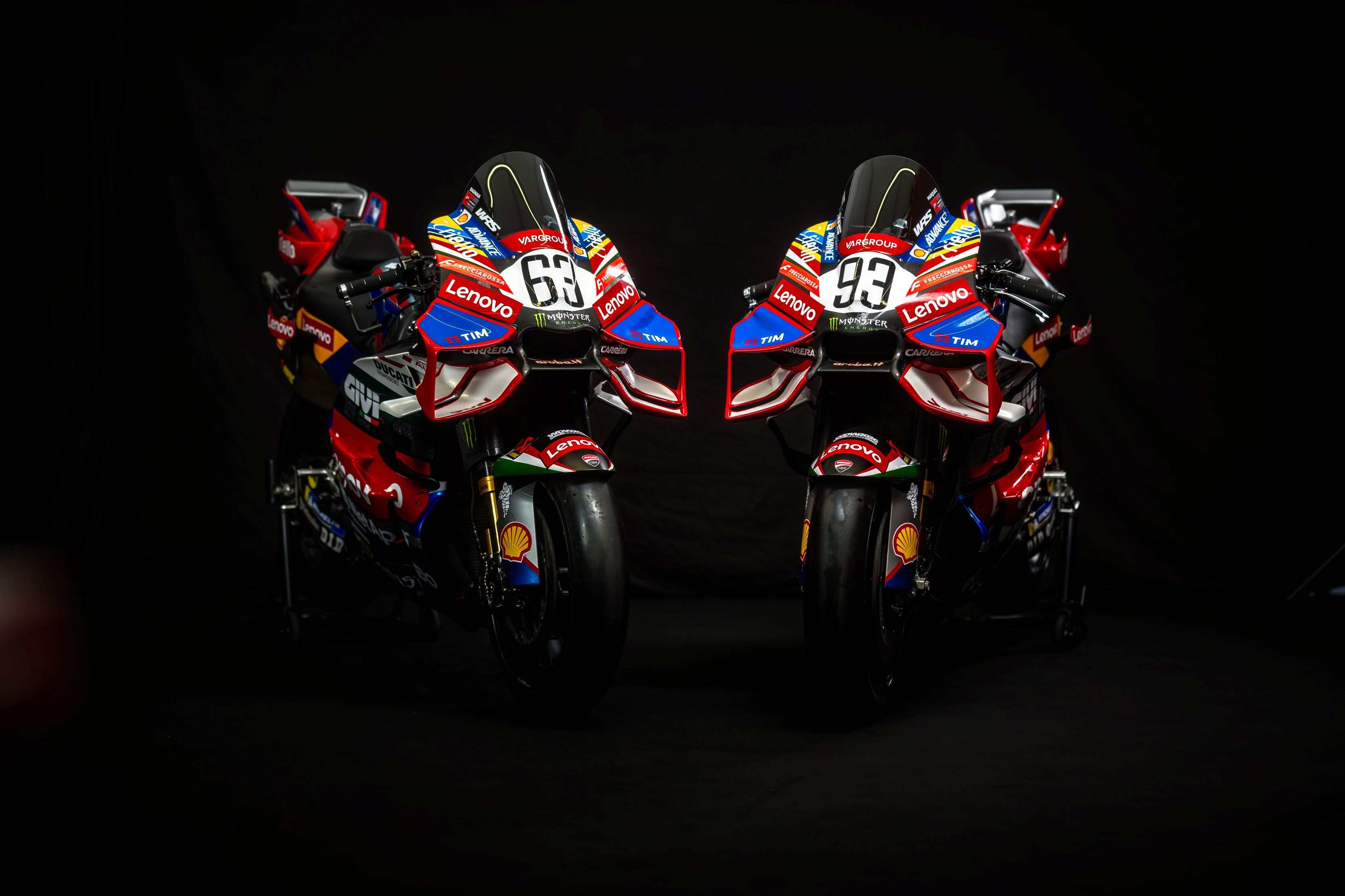Ducati Desmosedici GP26 100 aniversario Lenovo Marc Márquez Pecco Bagnaia 01