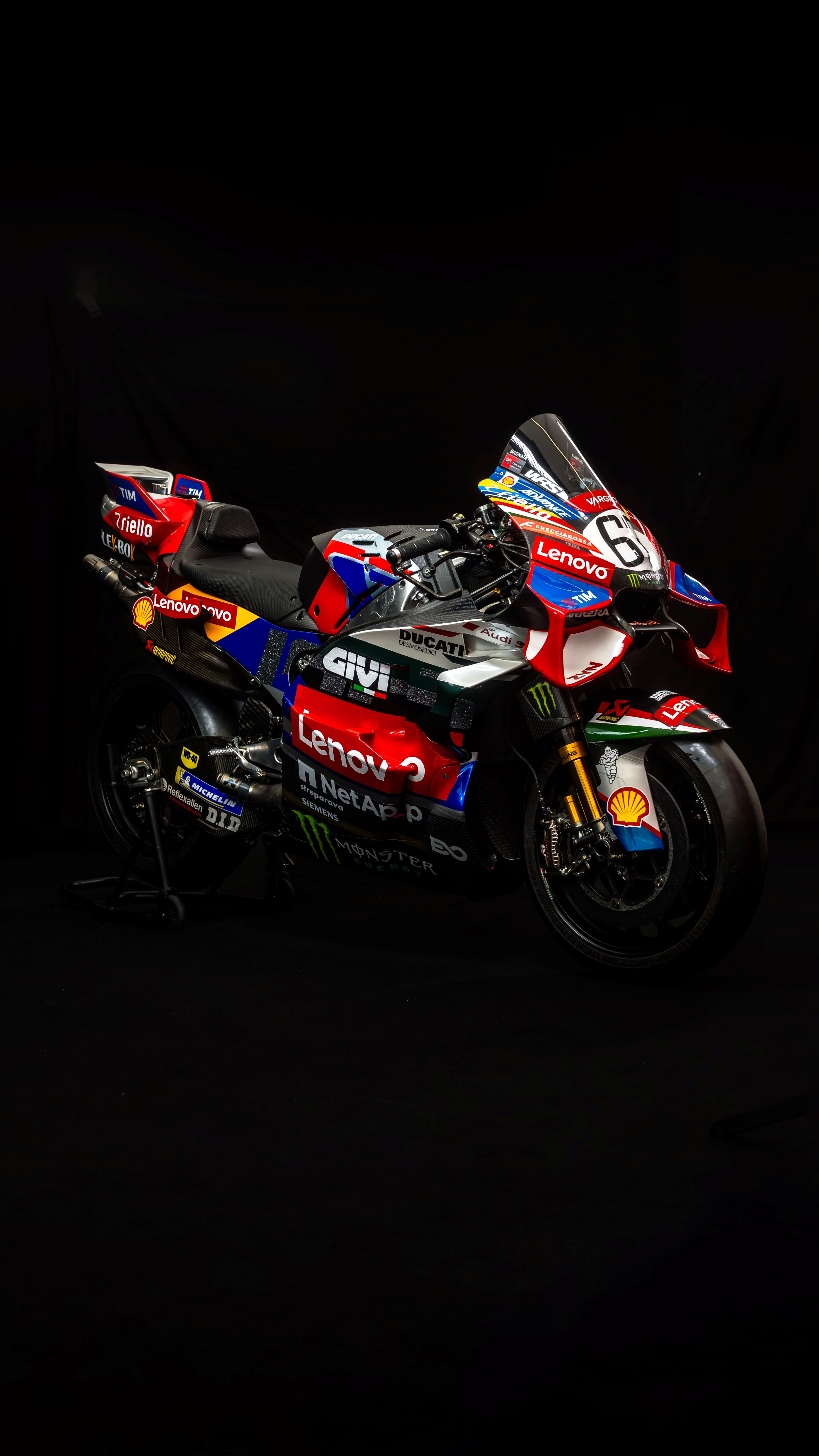 Ducati Desmosedici GP26 100 aniversario Lenovo Marc Márquez Pecco Bagnaia 11