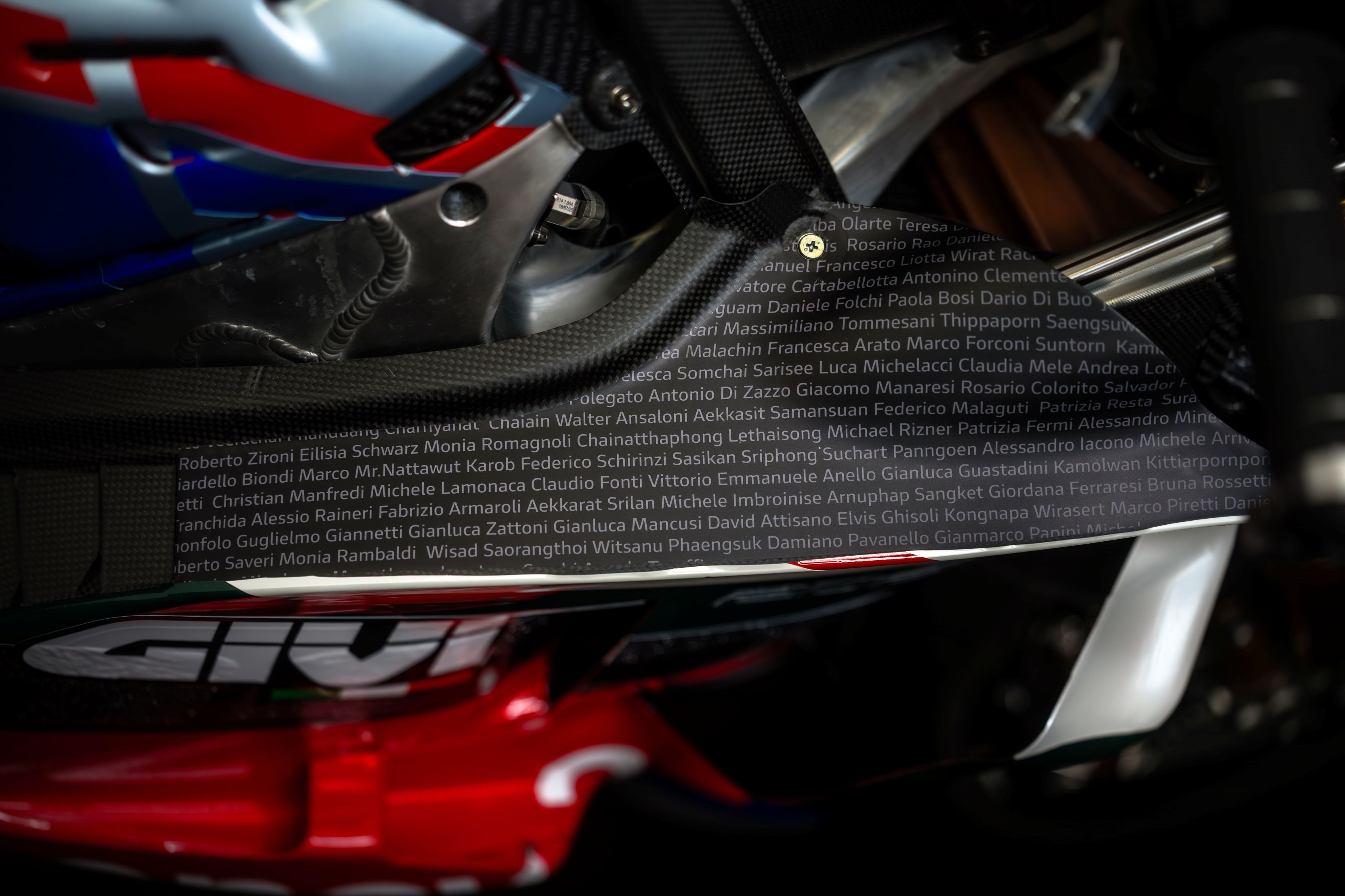 Ducati Desmosedici GP26 100 aniversario Lenovo Marc Márquez Pecco Bagnaia 30