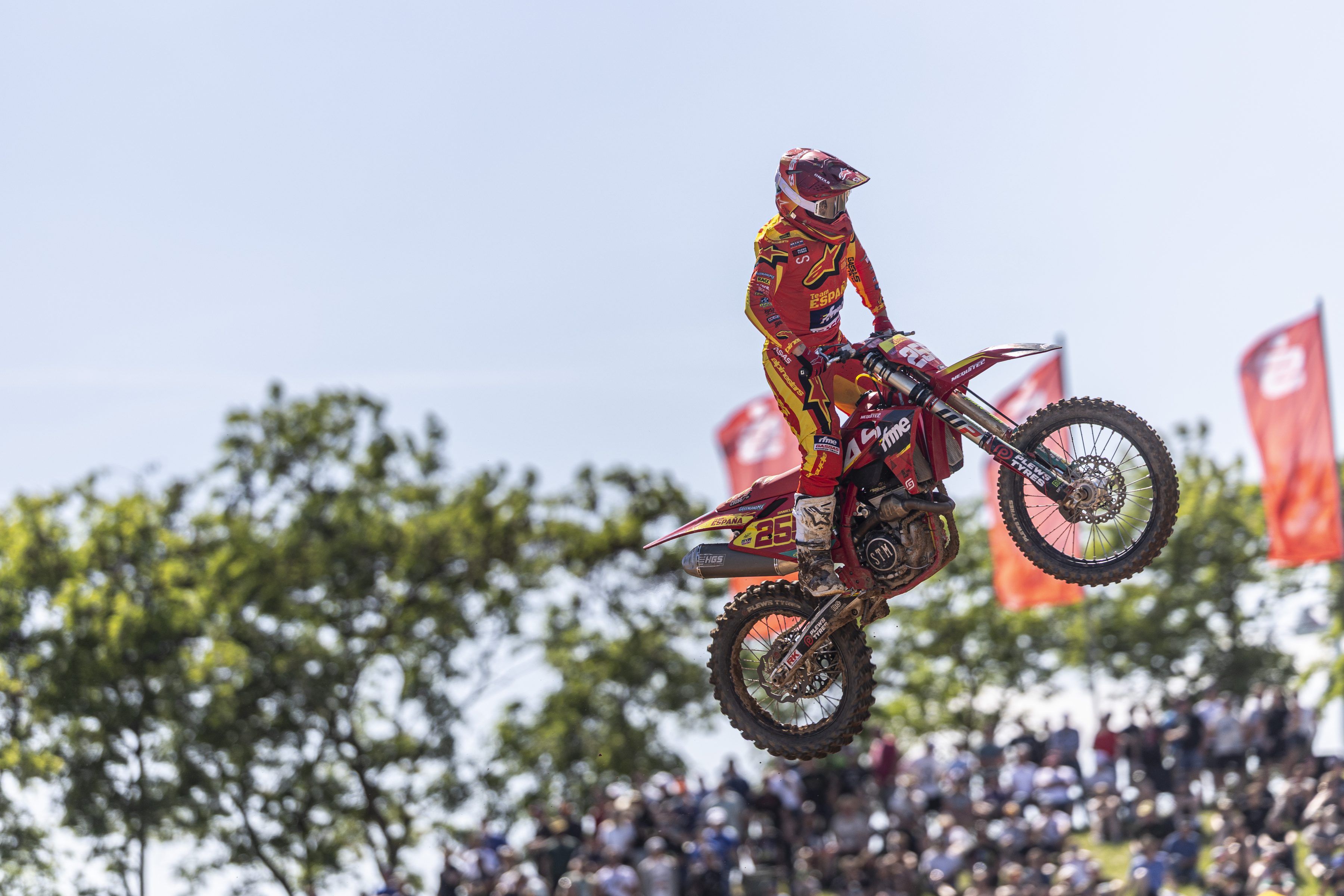 Daniela Guillen más líder del Mundial de Cross Femenino