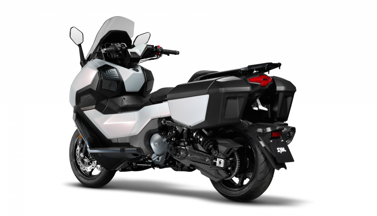 SYM TTLBT 2026 EStudio 03