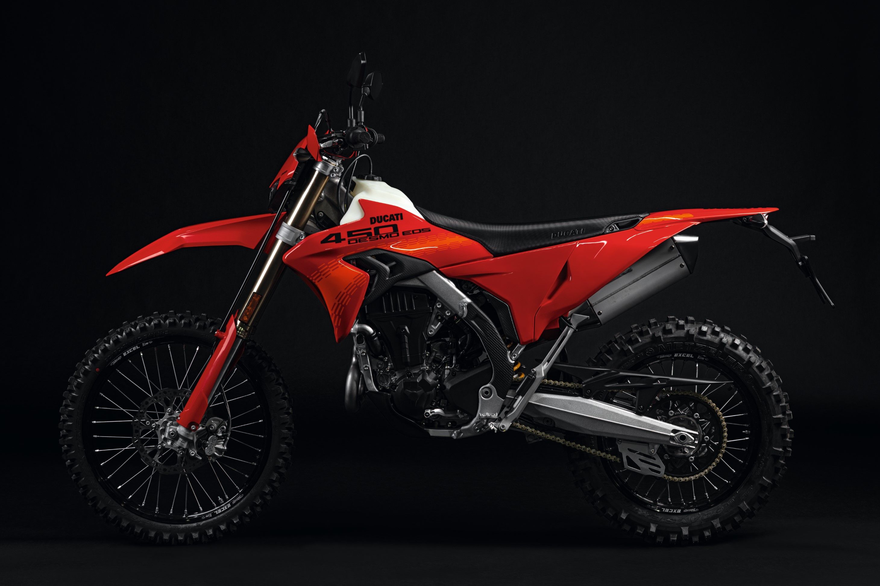 Fotos Ducati Desmo450 EDS