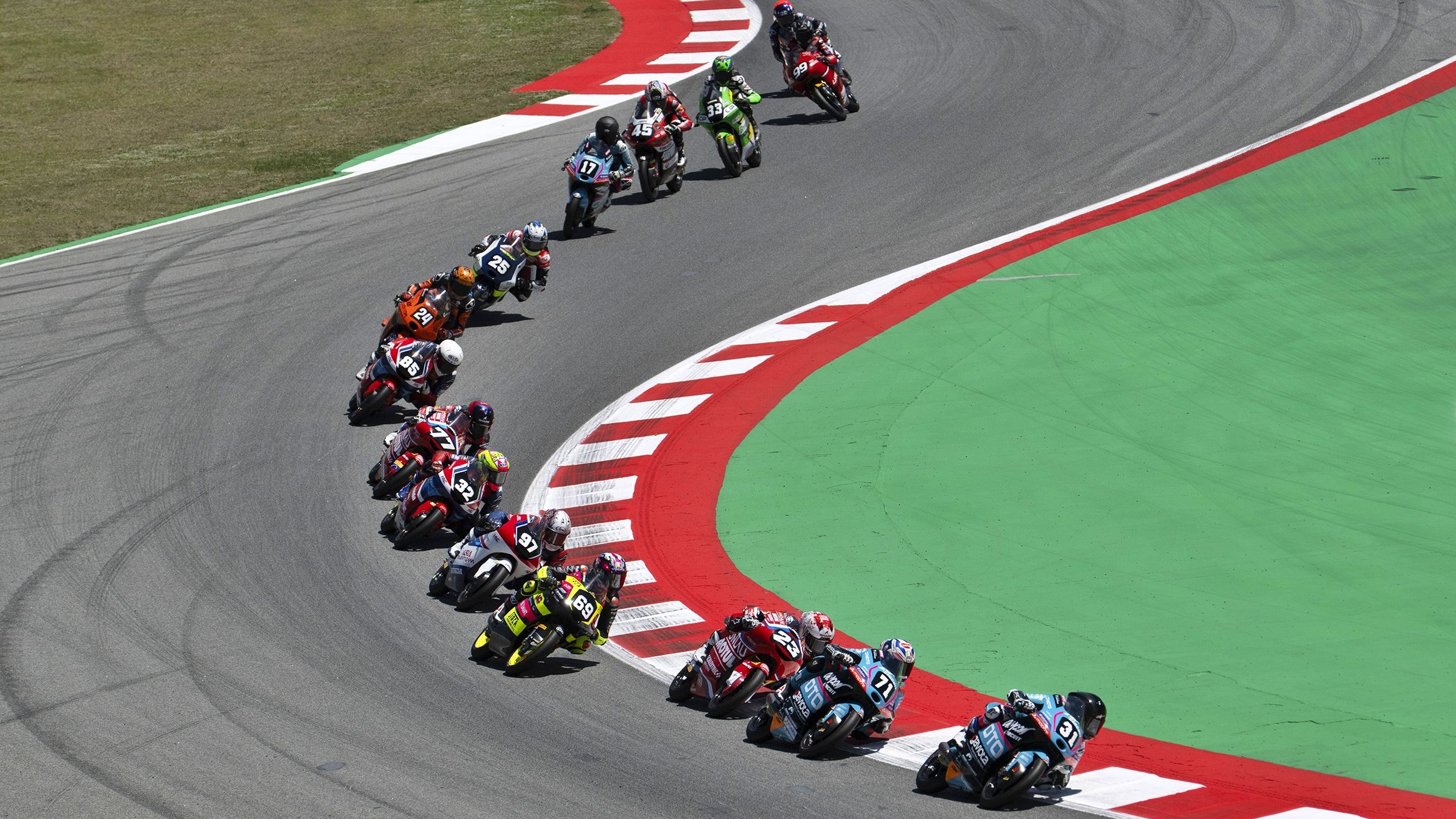 El MotoJunior 2026 llega a Estoril tras arrancar en Barcelona