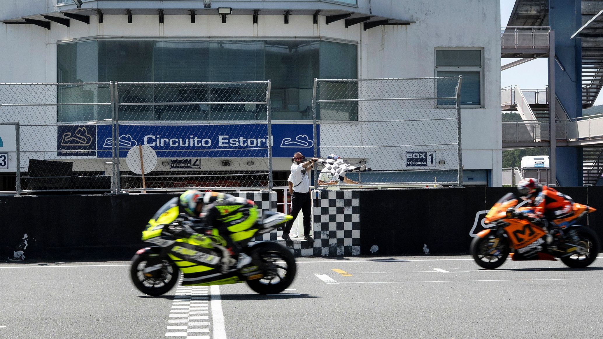Eric Fernández se impone a Unai Orradre en la segunda carrera de Estoril