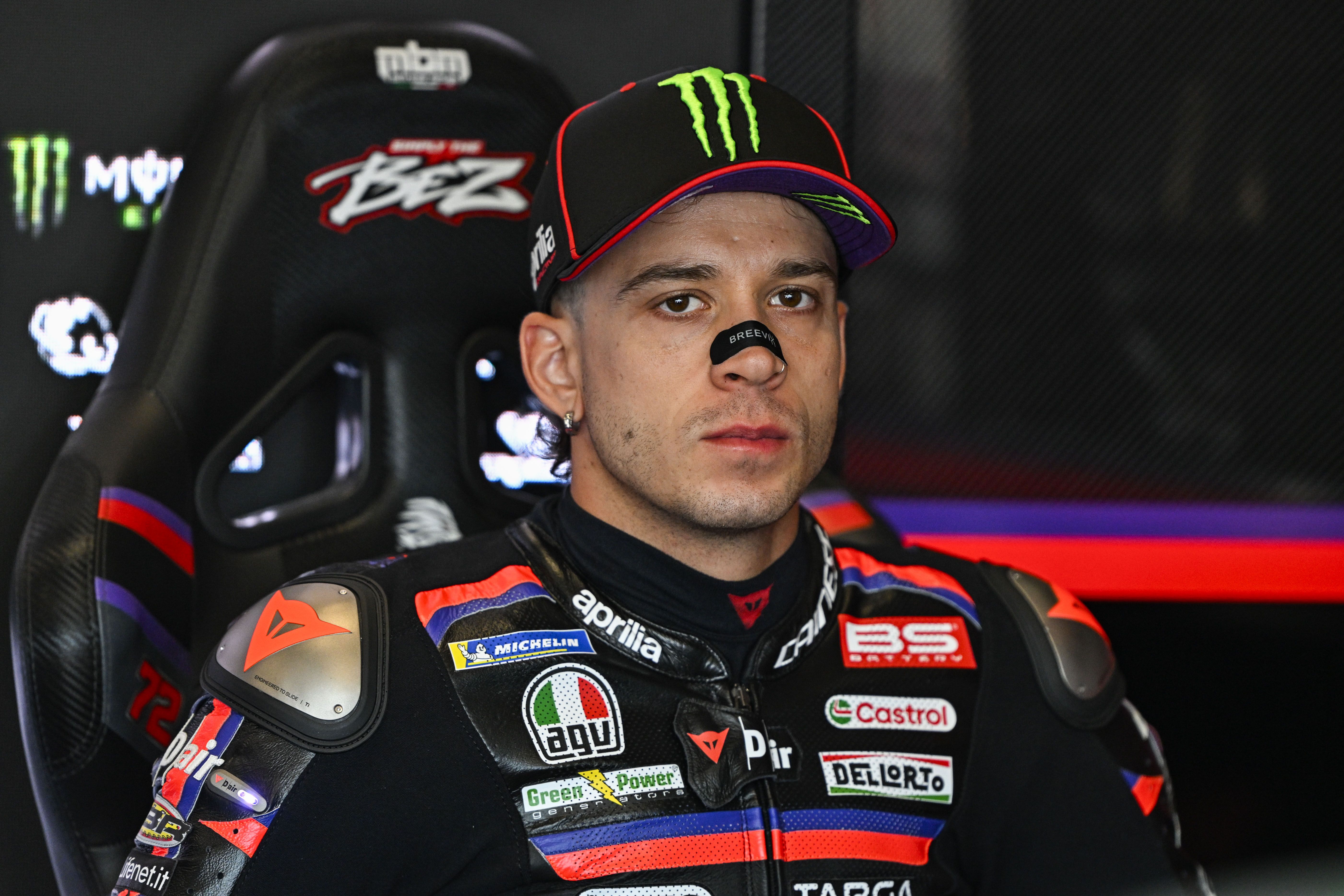Marco Bezzecchi suspendido del GP de la República Checa por agredir a los comisarios