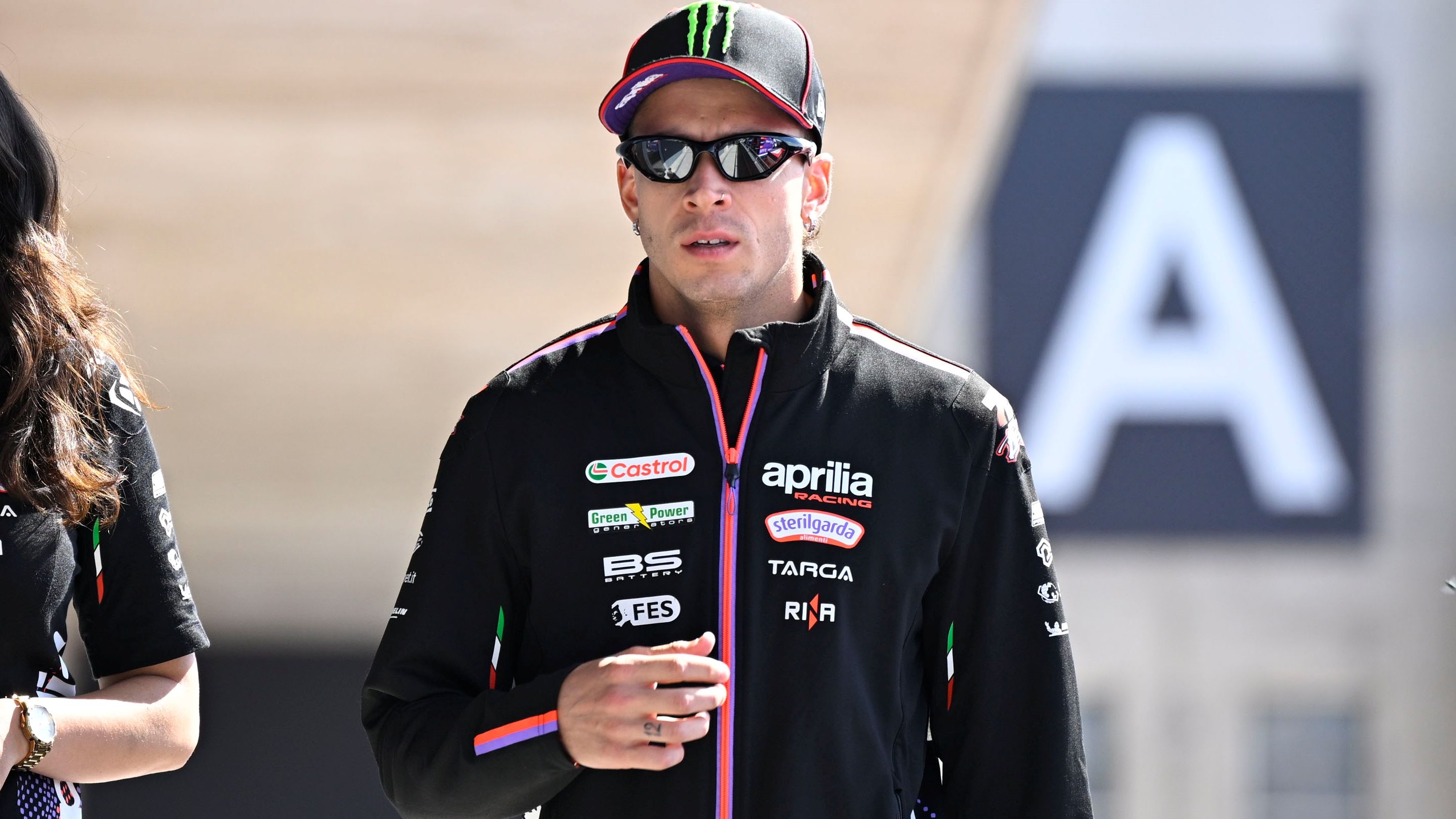 Marco Bezzecchi reaparece en Assen tras su expulsión en Brno