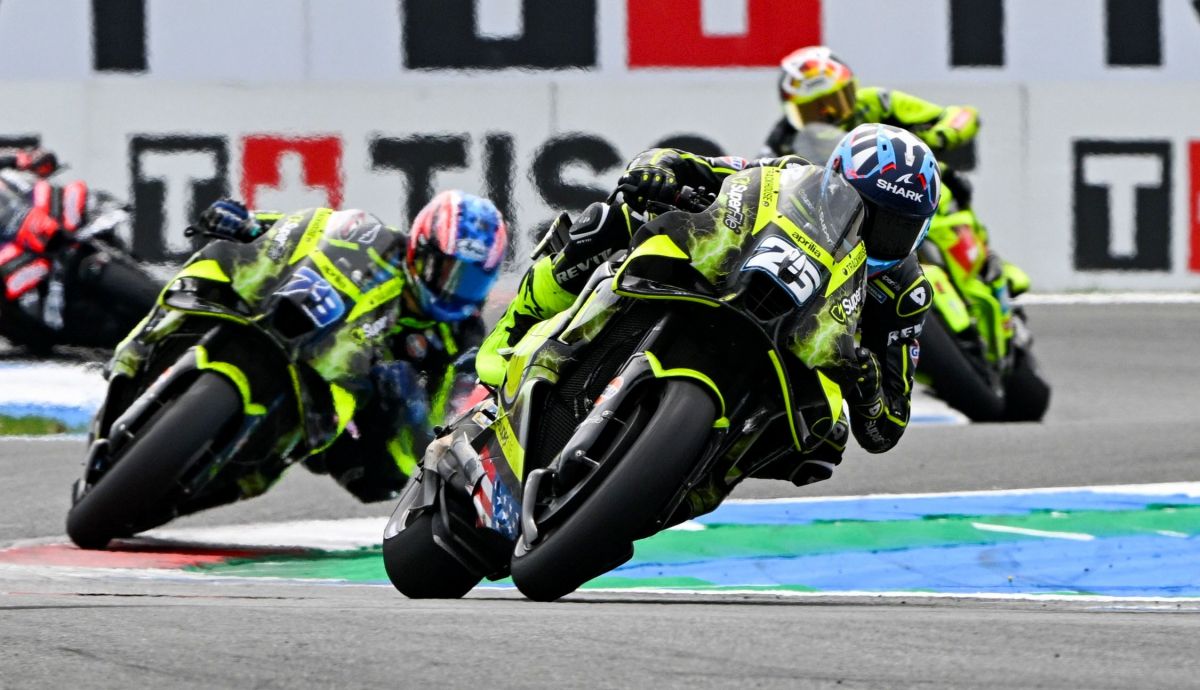 Raúl Fernández se ha impuesto ante Ai Ogura en el doblete del Trackhouse en el Sprint de Assen