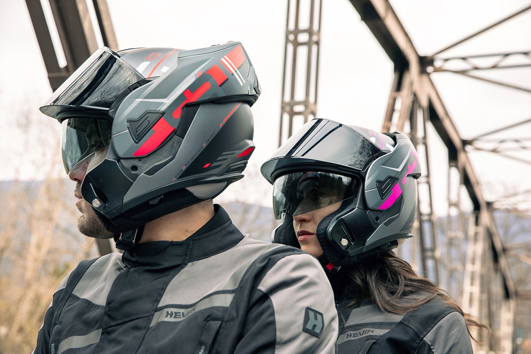 GIVI reúne cuatro cascos para carretera, trail, touring y ciudad
