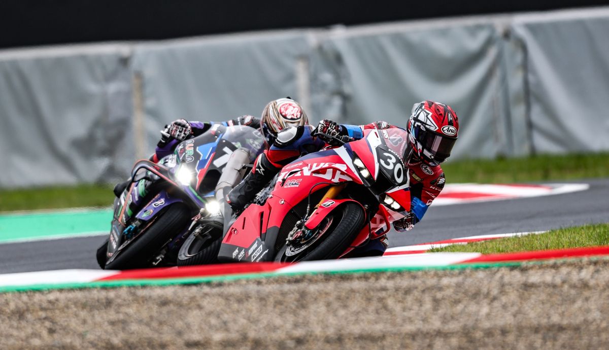 Honda HRC y AutoRace Ube protagonizaron un bonito inicio en Suzuka