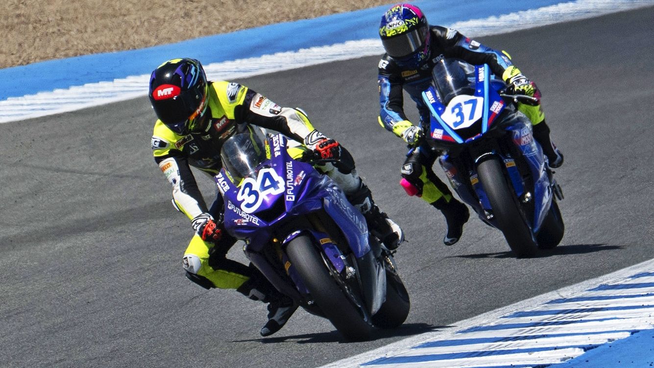 Jacobo Hinojosa ha ganado la carrera del Europeo de Stock en Jerez ante David Jiménez